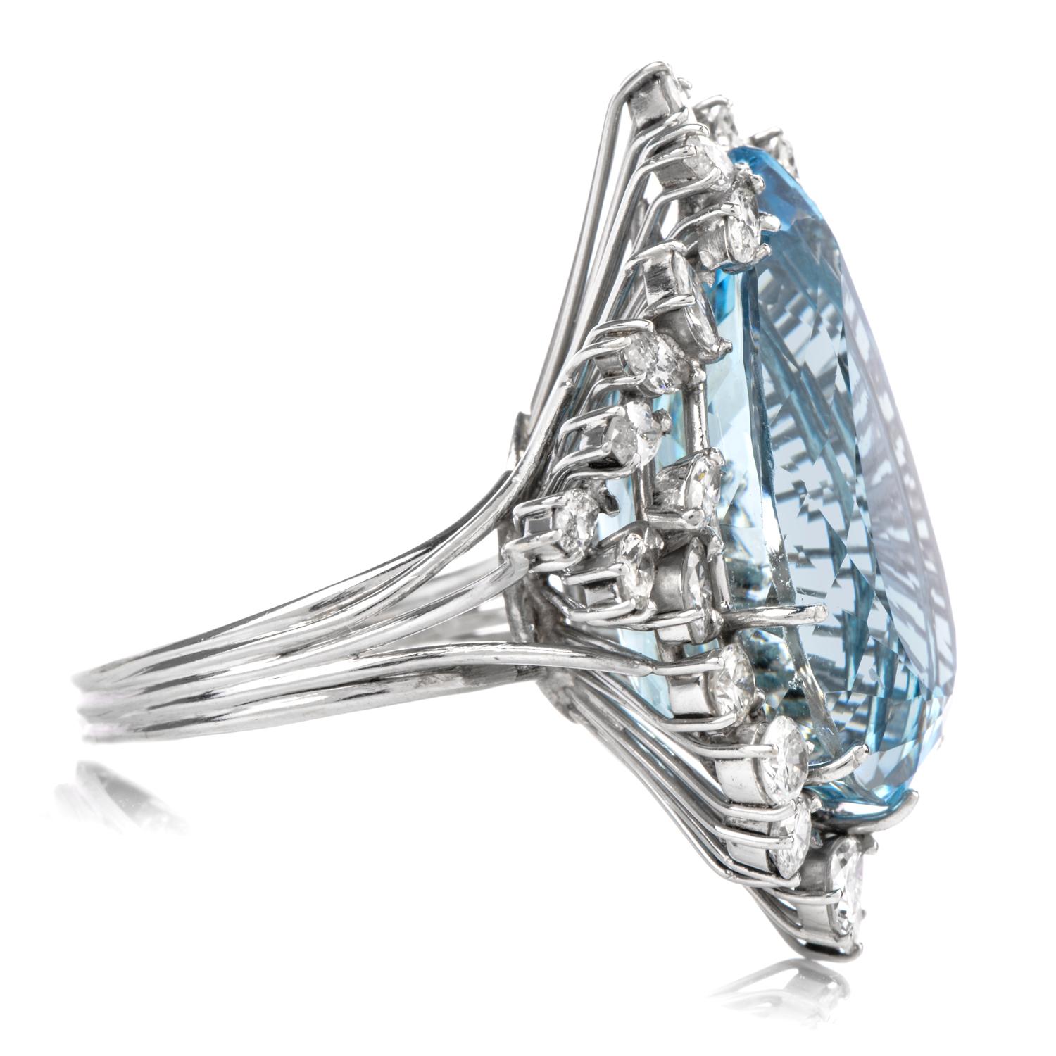 1960s GIA Certified Aquamarine Diamond 18 Karat Cocktail Ring In Excellent Condition In Miami, FL