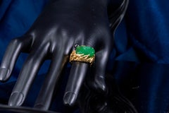 1960s Gilbert Albert Signed 18 Karat Gold 10 Carat Chrysoprase Berry Motif Ring