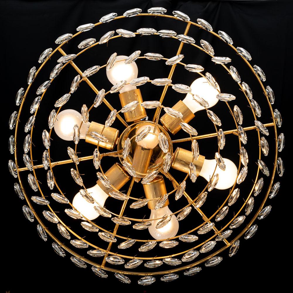 1960's Gilded Brass and Faceted Crystal Palwa Chandelier For Sale 7