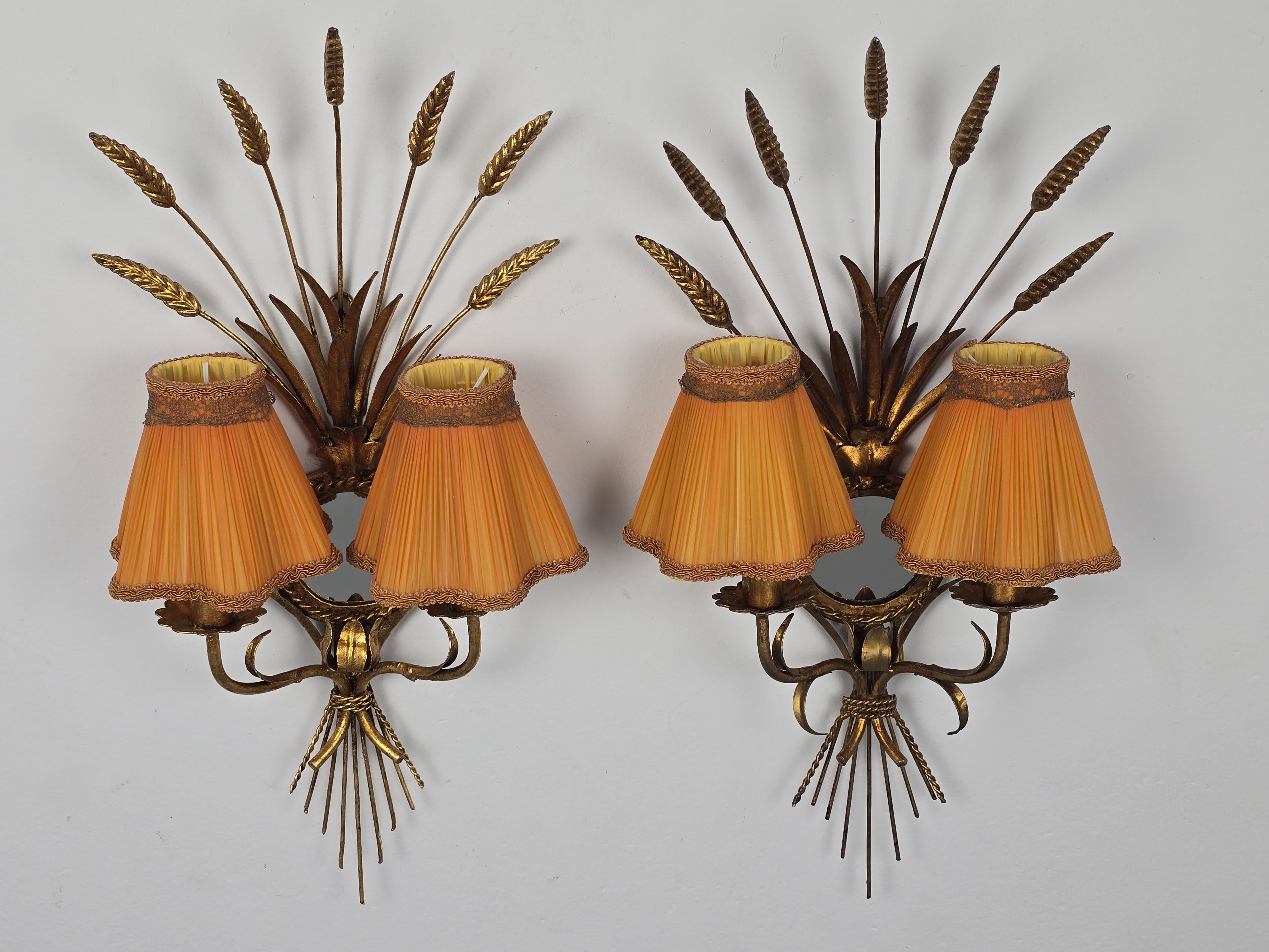 1960s   Apliques de Pan de Oro Dorado con Espejo  , Francia en venta 3