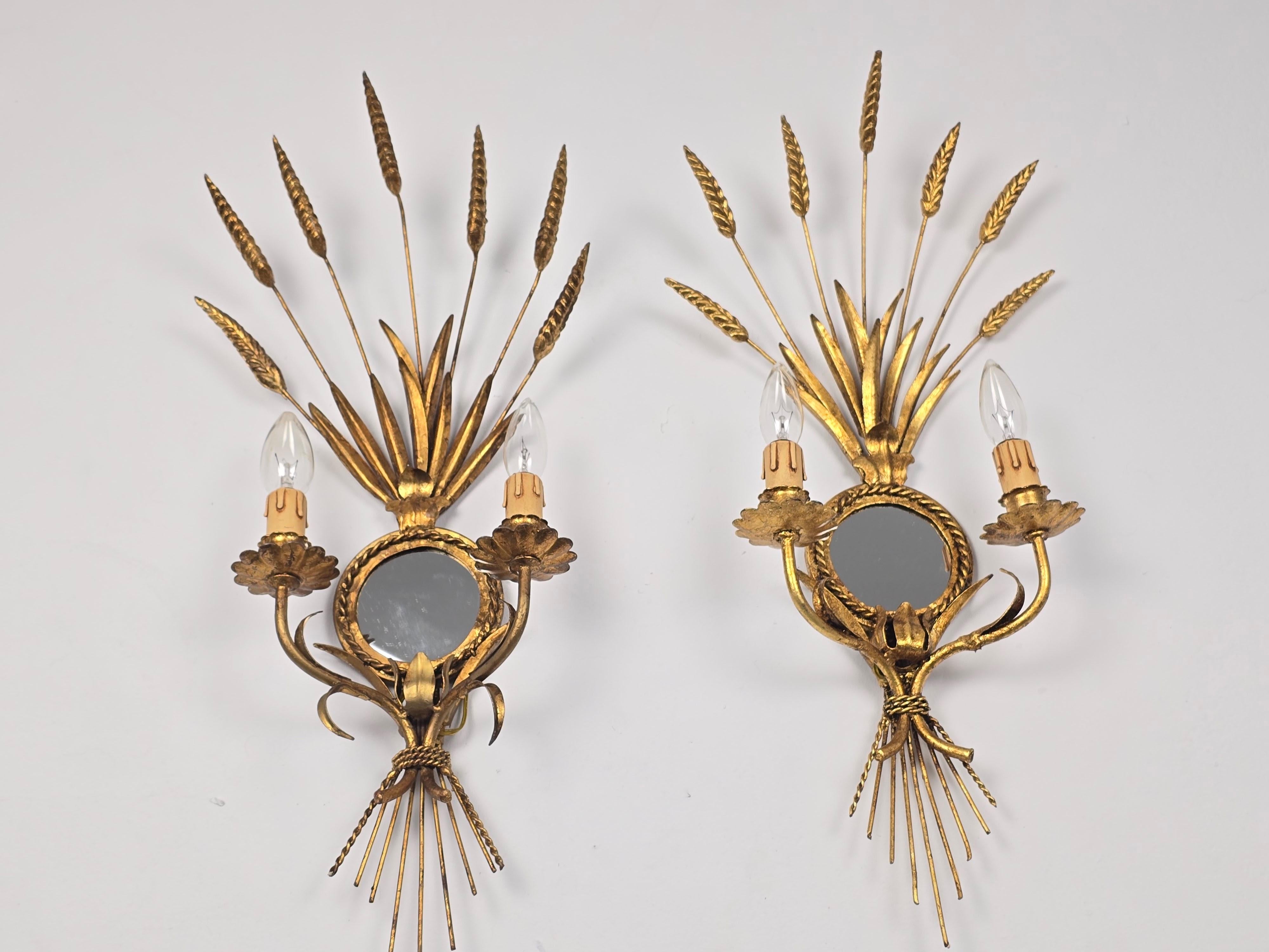 1960s   Apliques de Pan de Oro Dorado con Espejo  , Francia en venta 5