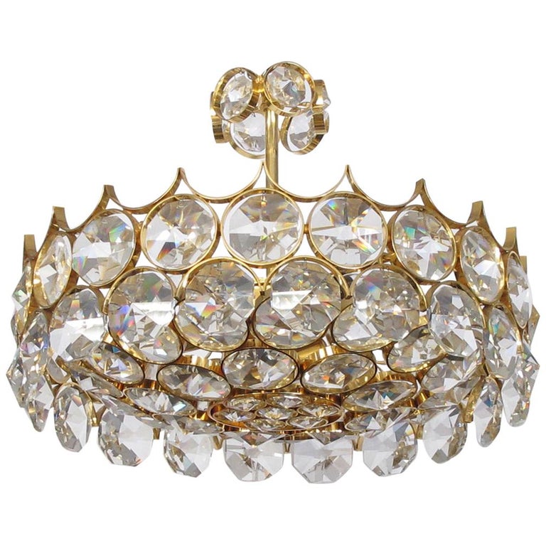 1960's Gilt-Brass and Crystal Pendant Chandelier by Sciolari for Palwa For Sale