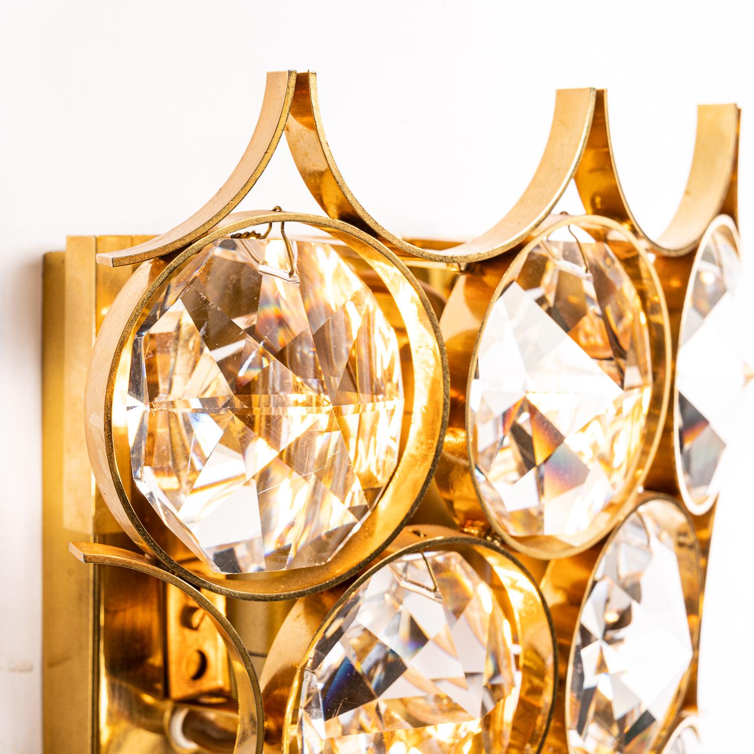 20th Century 1960s Gilt Brass and Diamond Shaped Glass Sconce by Palwa For Sale