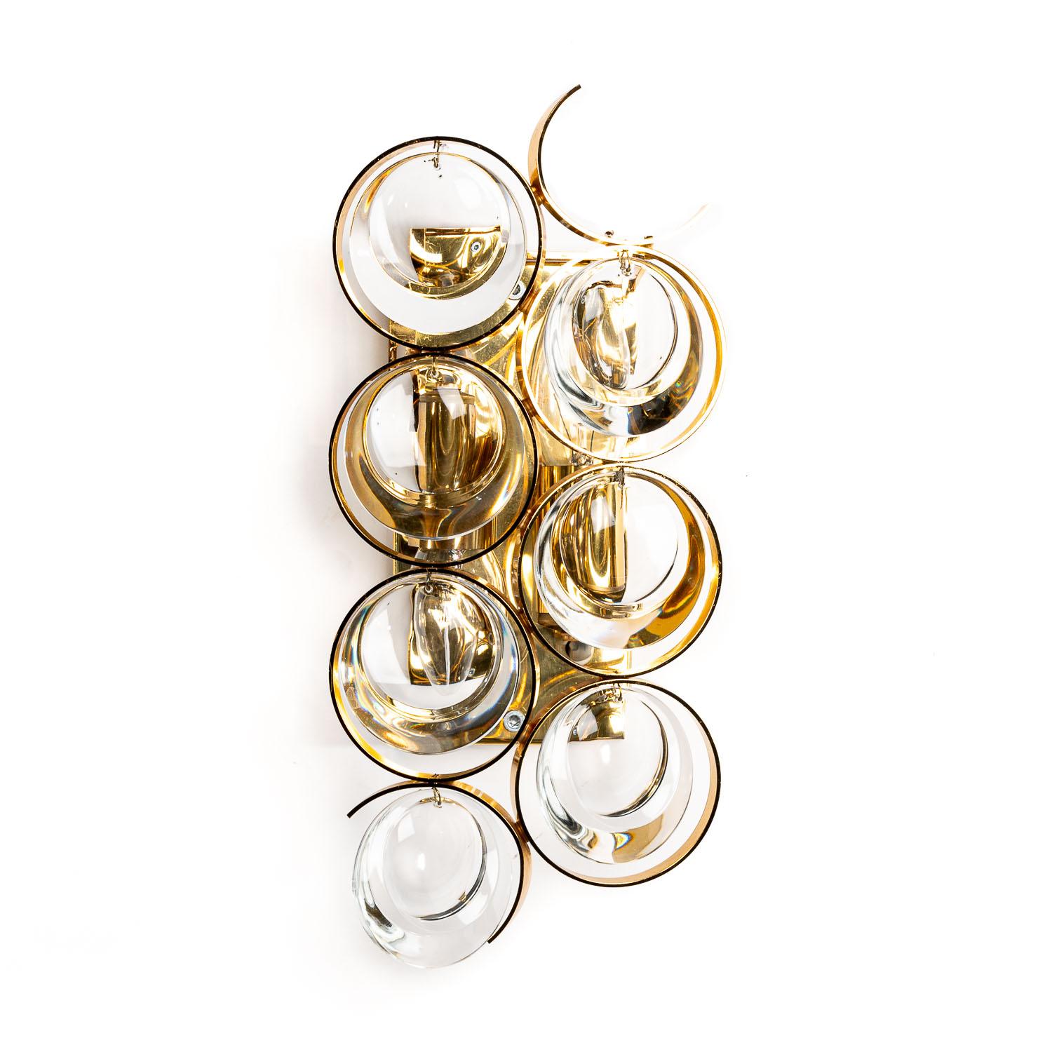 Lighting can be the statement piece of a room's design. These lights (4 units) are incredibly detailed in their appearance and catch the eye with their shimmering appearance. Circular glass droplets hang inside the brass frame, creating a stunning