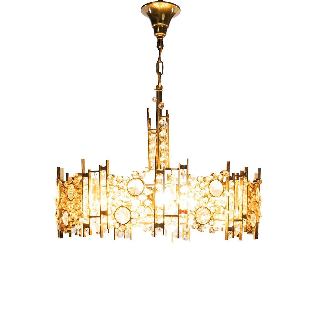 German 1960s Gilt Brass and Crystal Glass Chandelier by Palwa For Sale