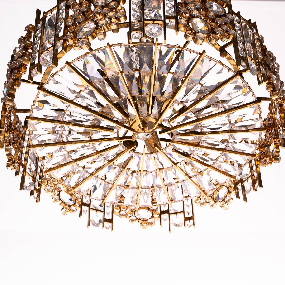 20th Century 1960s Gilt Brass and Crystal Glass Chandelier by Palwa For Sale