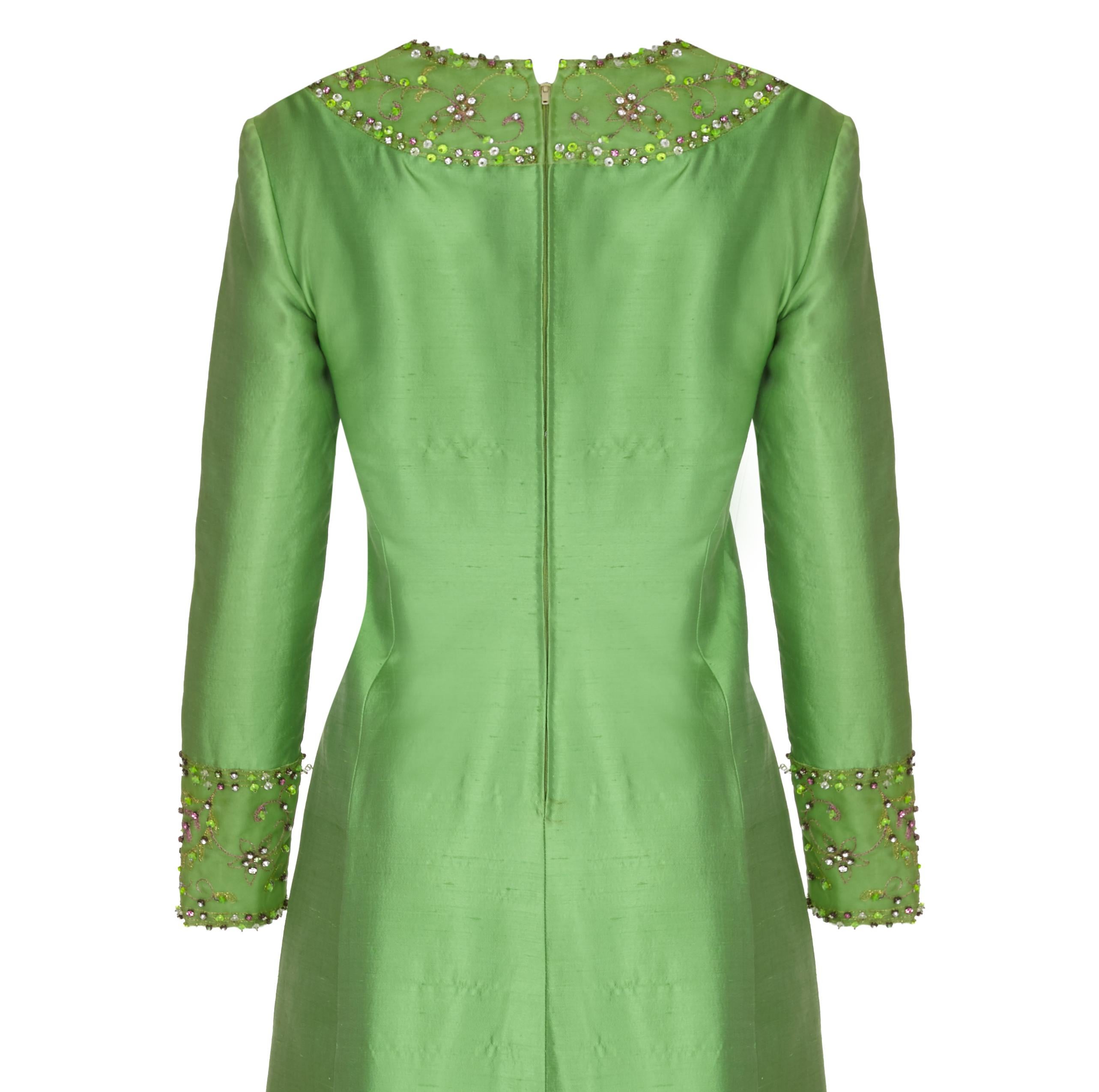 1960 Gino Charles para Malcolm Starr Vestido verde con cuello de cuentas en Bueno estado para la venta en London, GB