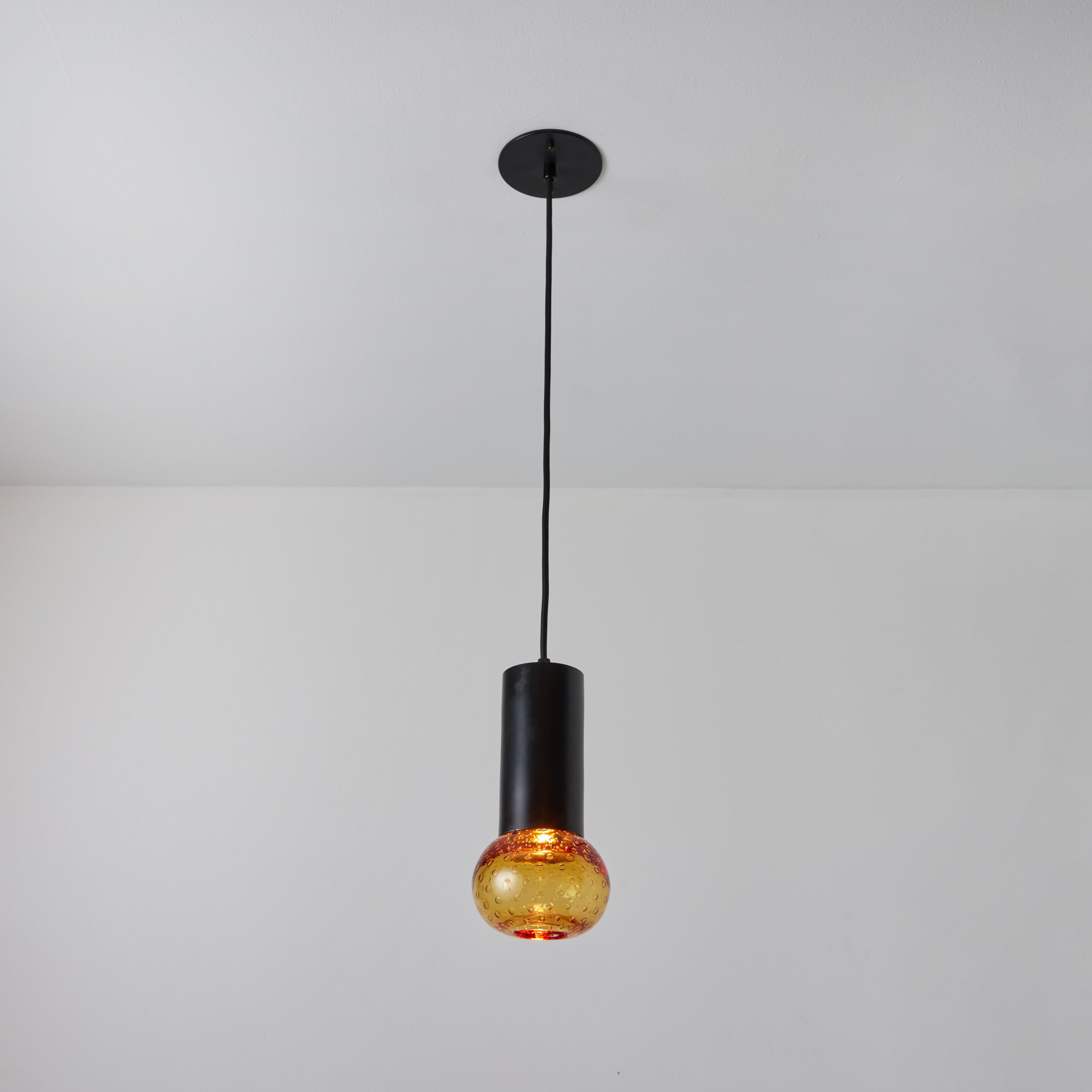 Lampe à suspension en métal et verre Seguso ambré de Gino Sarfatti pour Arteluce, années 1960 en vente 6