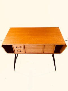 Mesa consola de los años 60 Gio Ponti para Singer