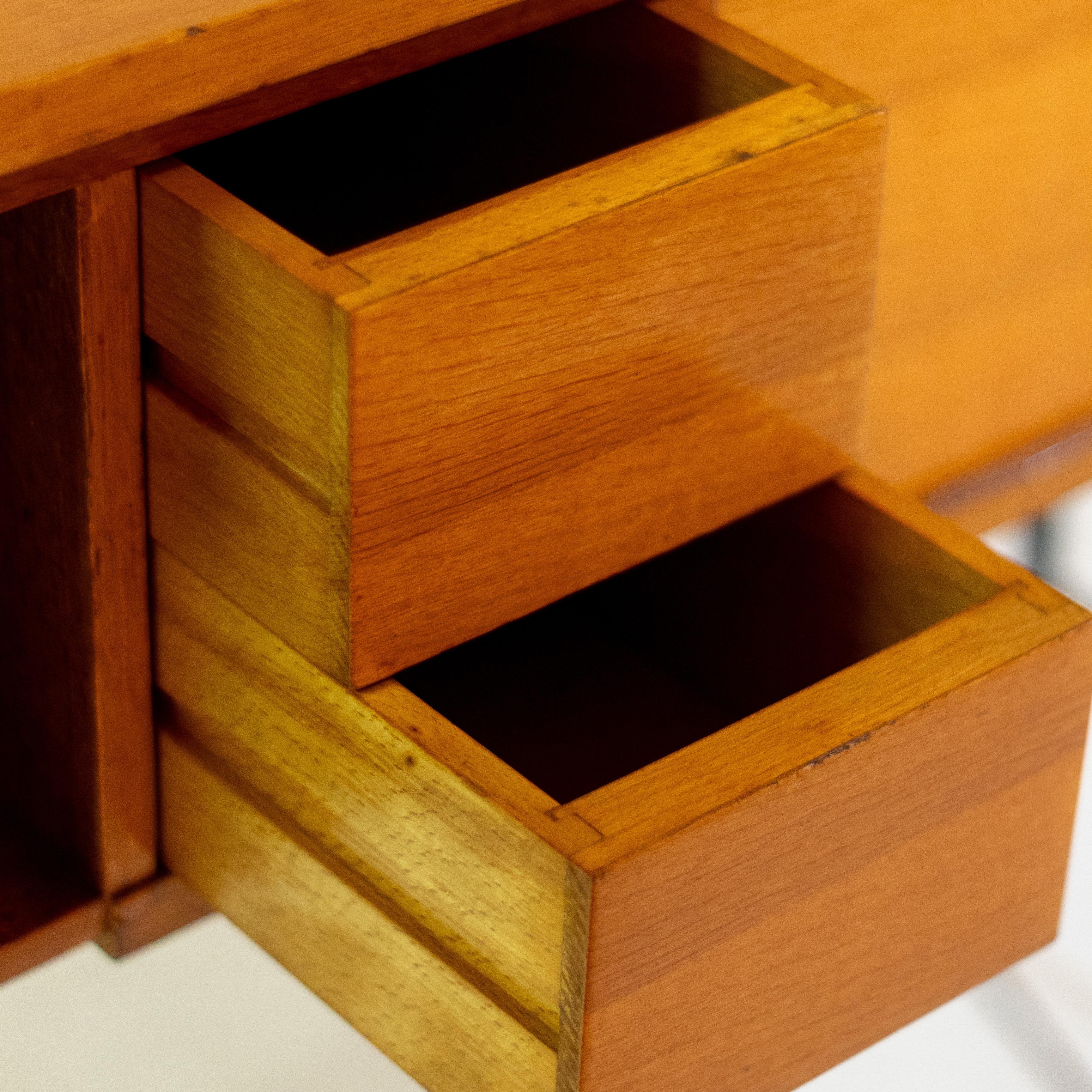 1960s Gio Ponti Singer Console Table For Sale 3