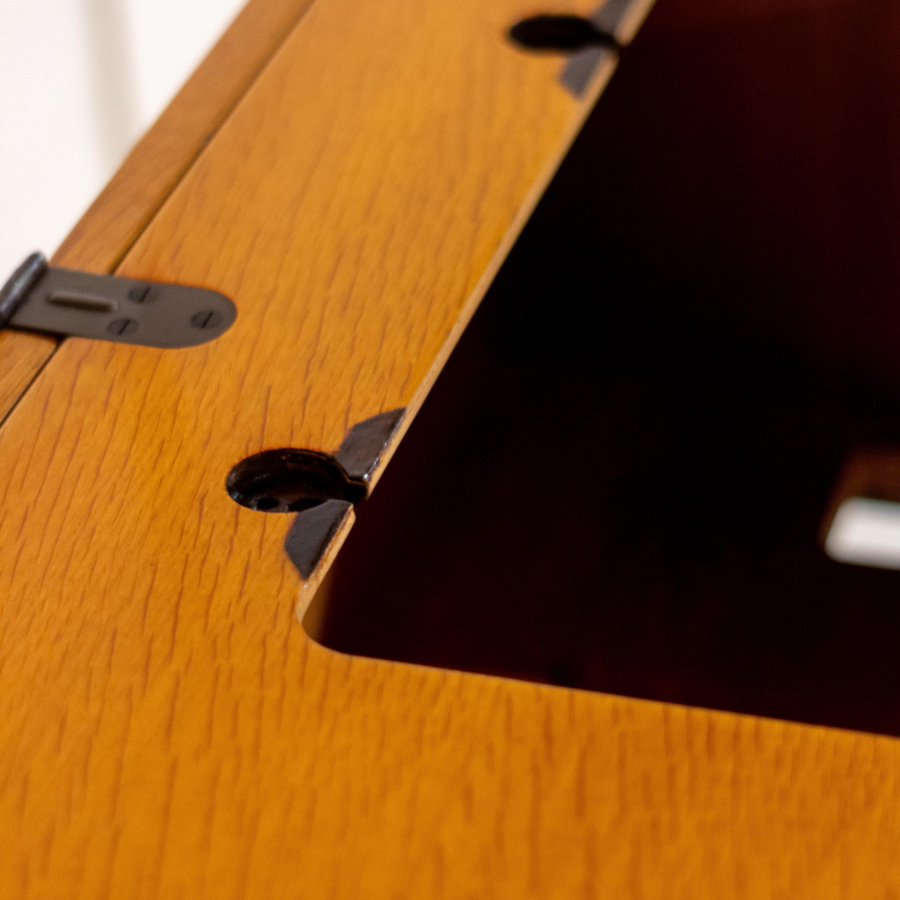 1960s Gio Ponti Singer Console Table For Sale 4