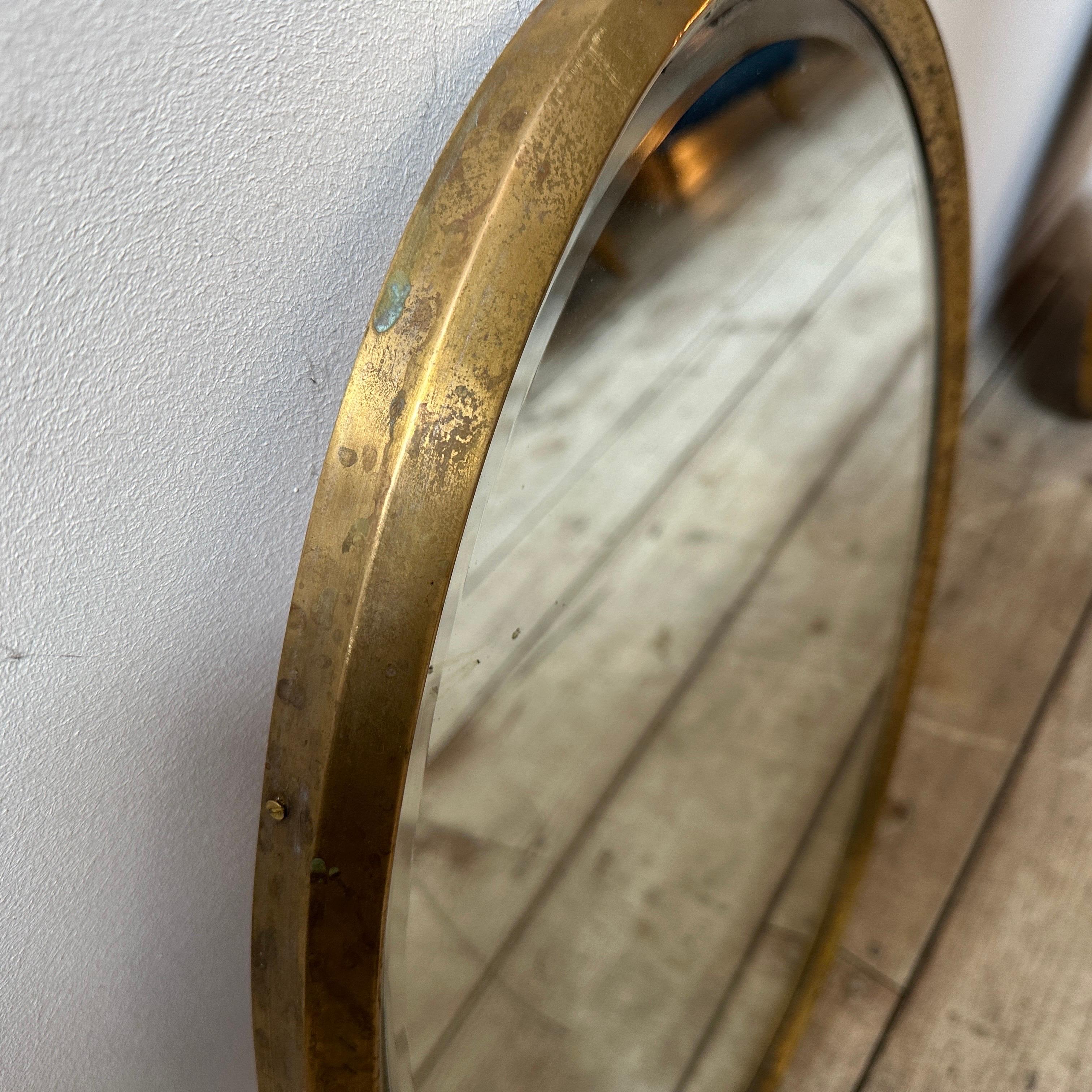 20th Century 1960s Gio Ponti Style Mid-Century Modern Brass Italian Oval Wall Mirror For Sale