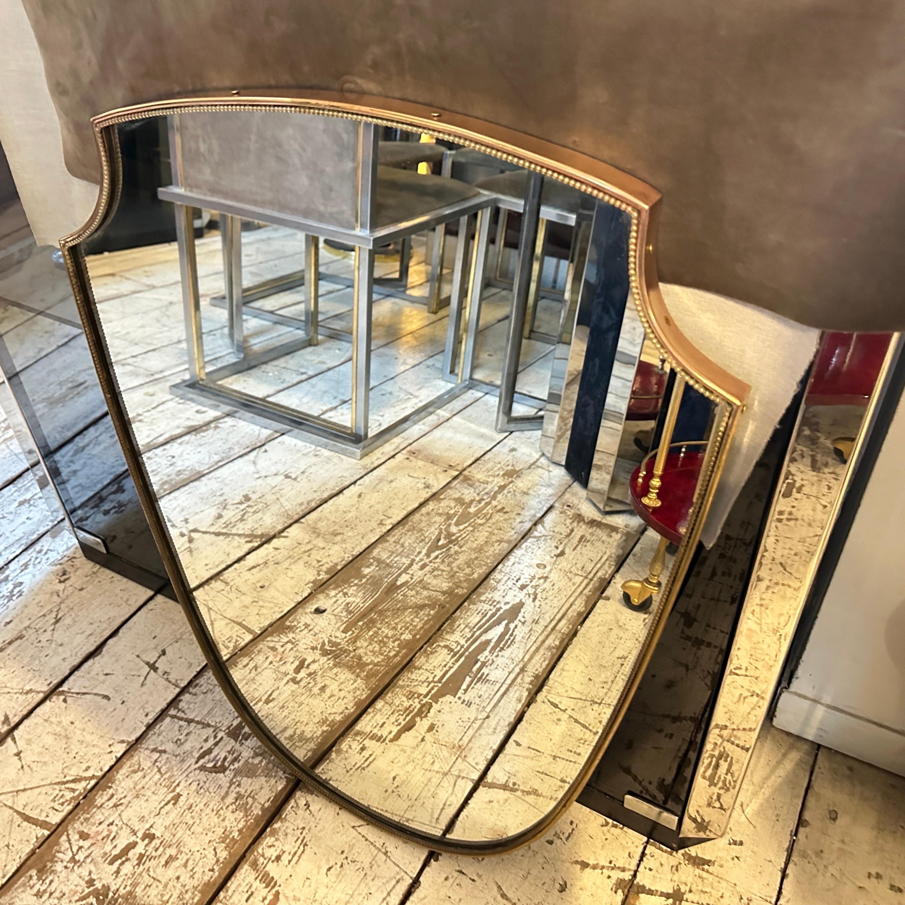 Italienischer Schilfrohr-Wandspiegel im Gio Ponti-Stil aus Messing, Mid-Century Modern, 1960er Jahre im Angebot 2