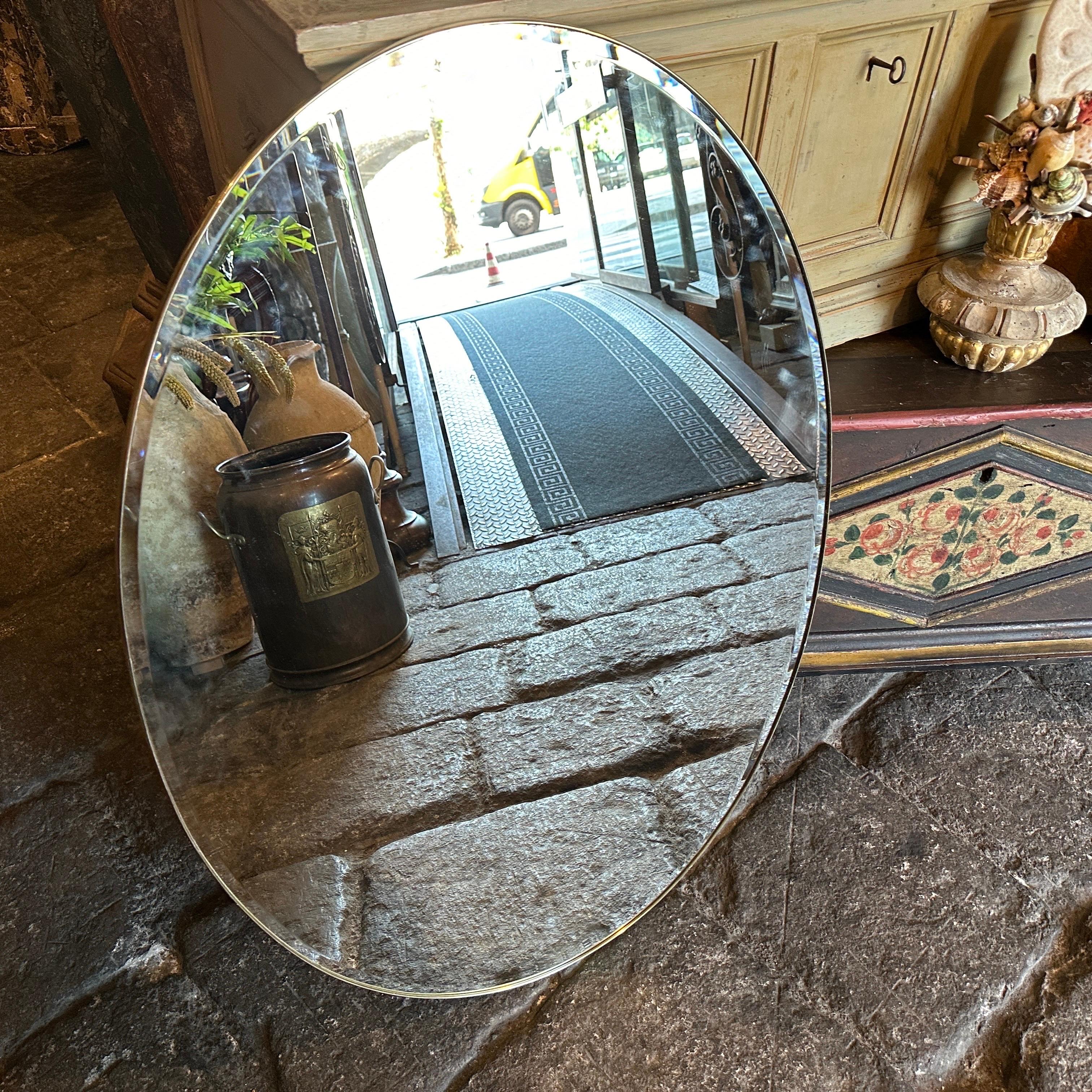 Miroir mural italien ovale en laiton, style Gio Ponti, mi-siècle moderne, années 1960 en vente 8