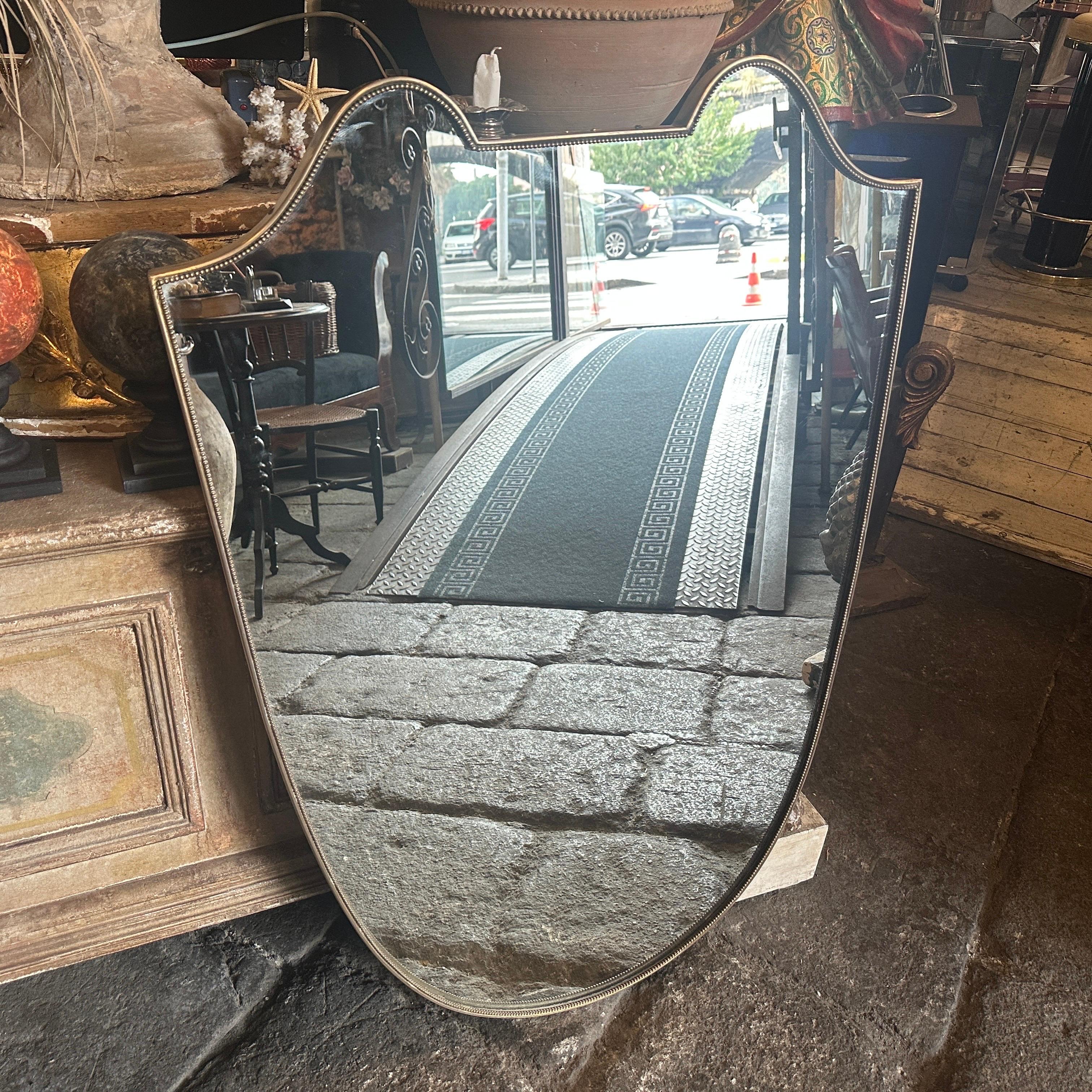 1960s Gio Ponti Style Mid-Century Modern Shield Shaped Italian Big Wall Mirror For Sale 2