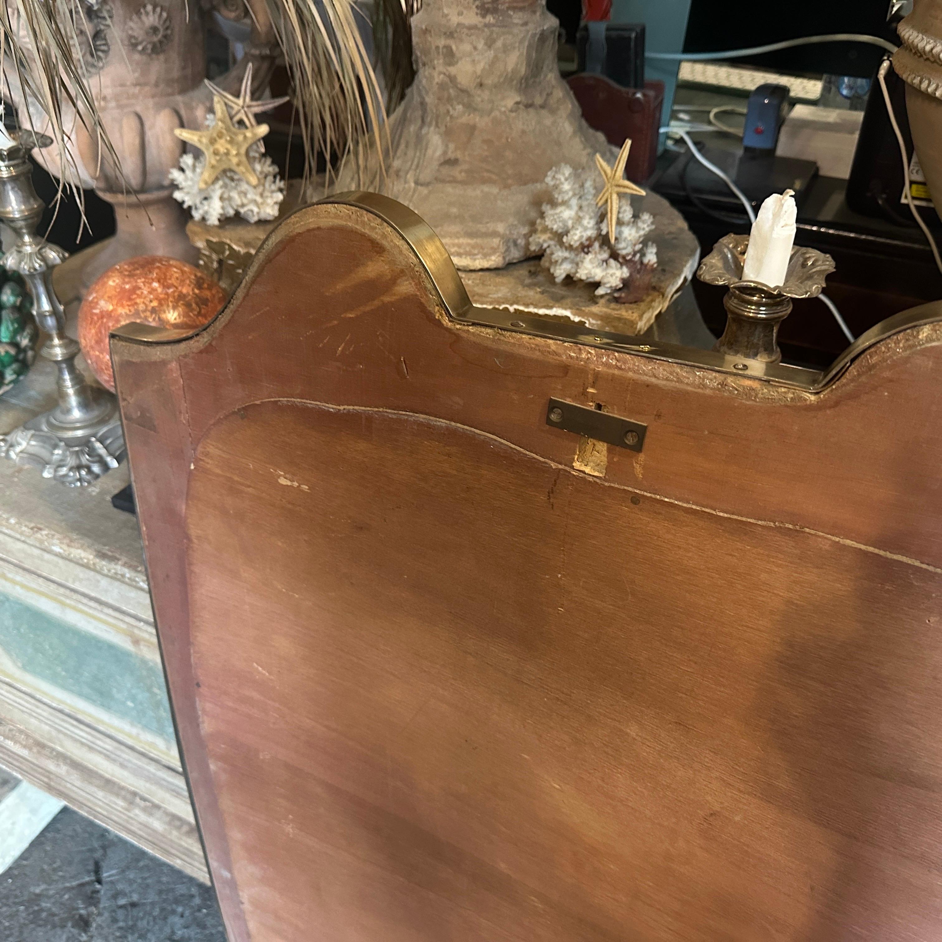 1960s Gio Ponti Style Mid-Century Modern Shield Shaped Italian Big Wall Mirror For Sale 3
