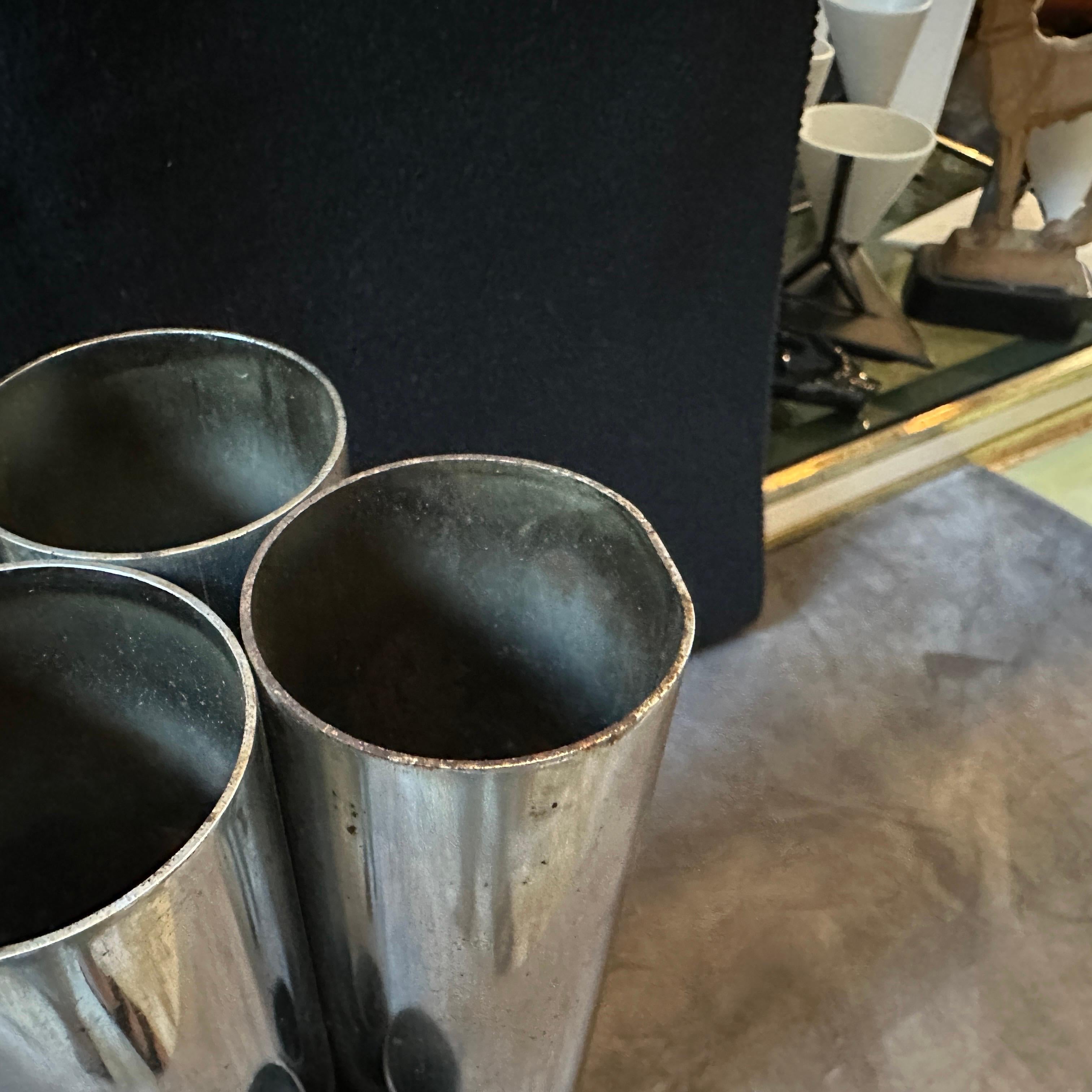 20th Century 1960s Gio Ponti Style Minimalist Chromed Metal Multiple Cylinder Vase For Sale