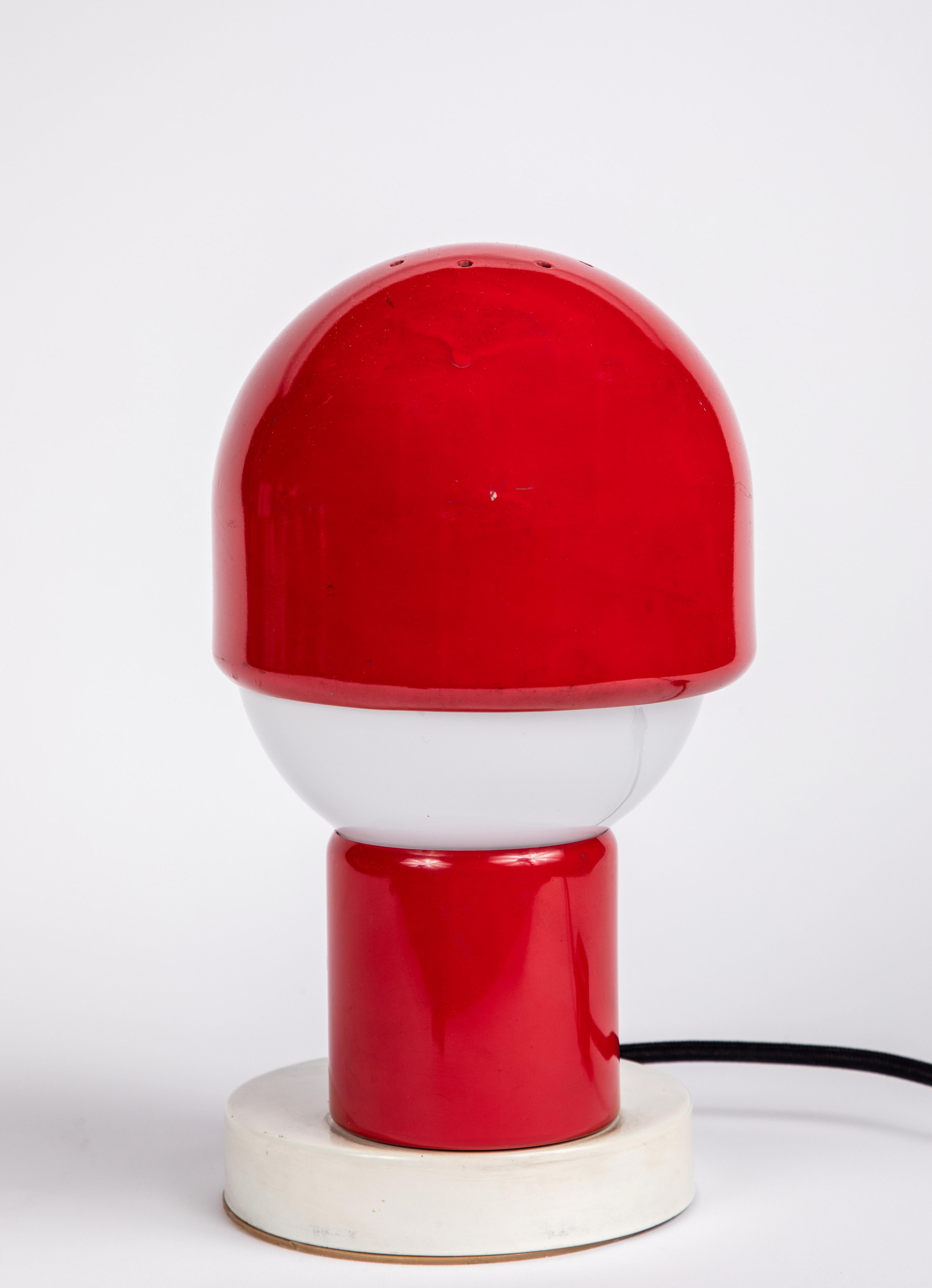 1960s Glass and Red Metal Table Lamp Attributed to Angelo Lelli for Arredoluce 3