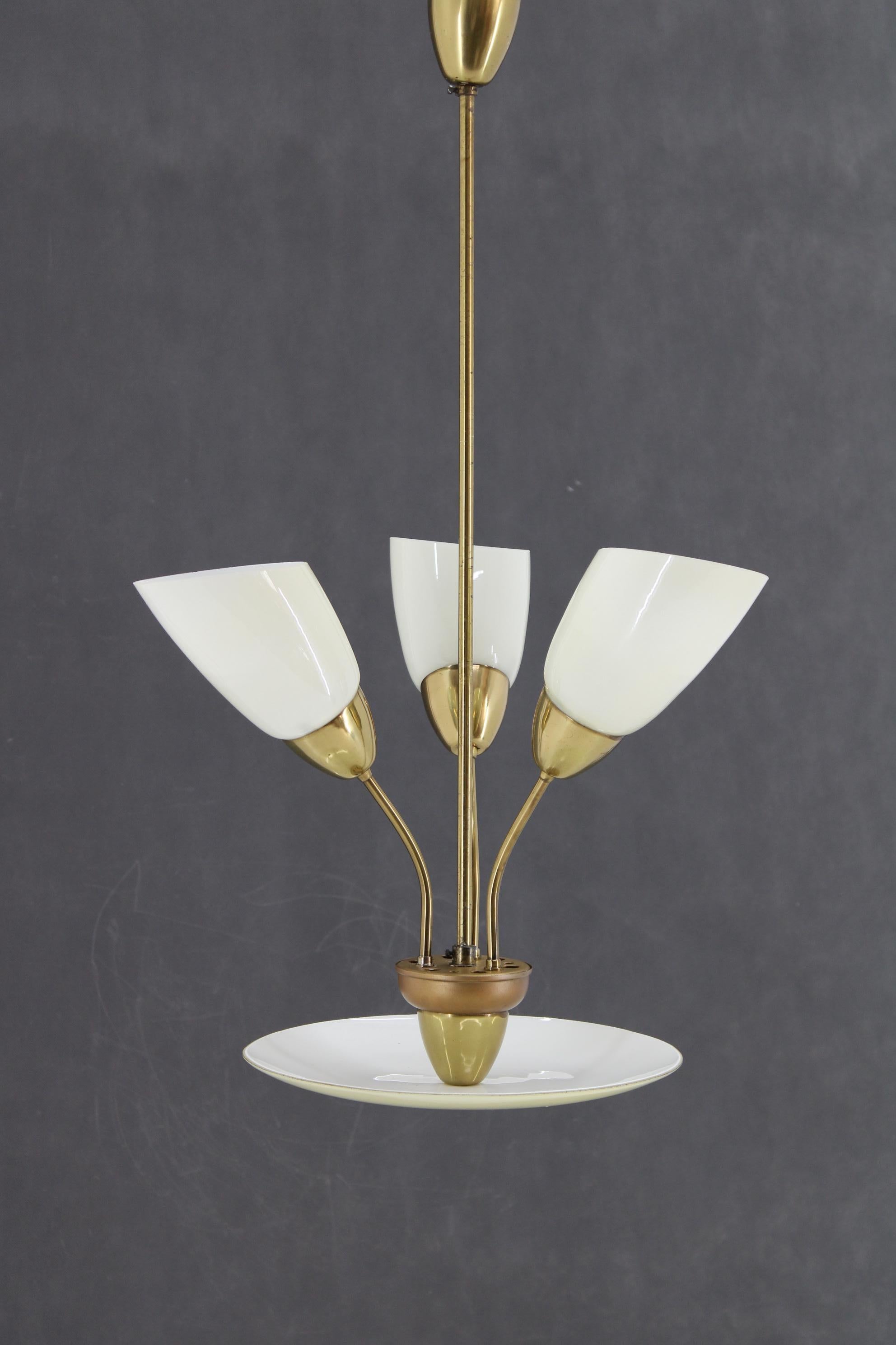 Mid-Century moderno Lampadario in vetro del 1960 di Kamenicky Senov, Cecoslovacchia in vendita