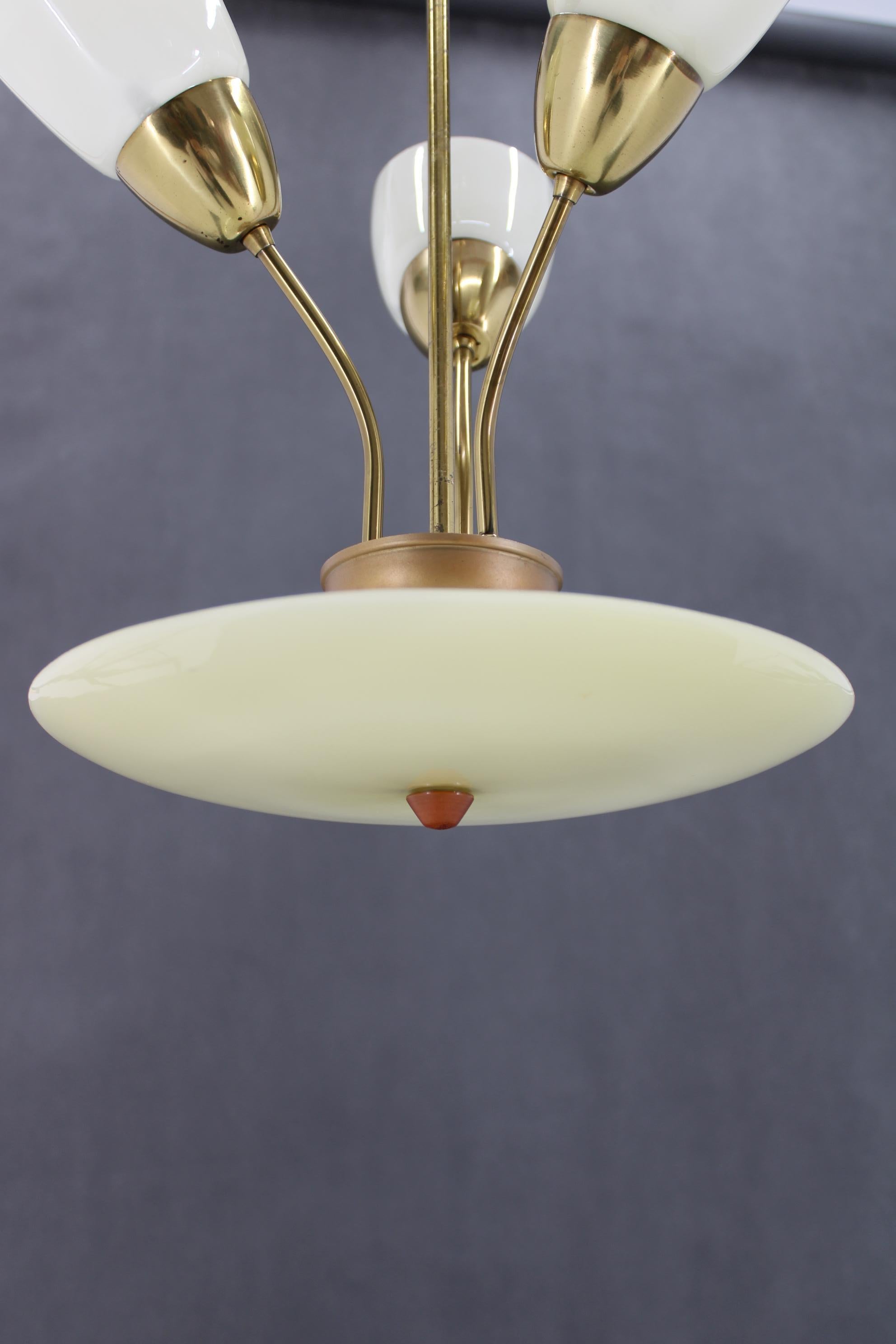 Lampadario in vetro del 1960 di Kamenicky Senov, Cecoslovacchia in vendita 2