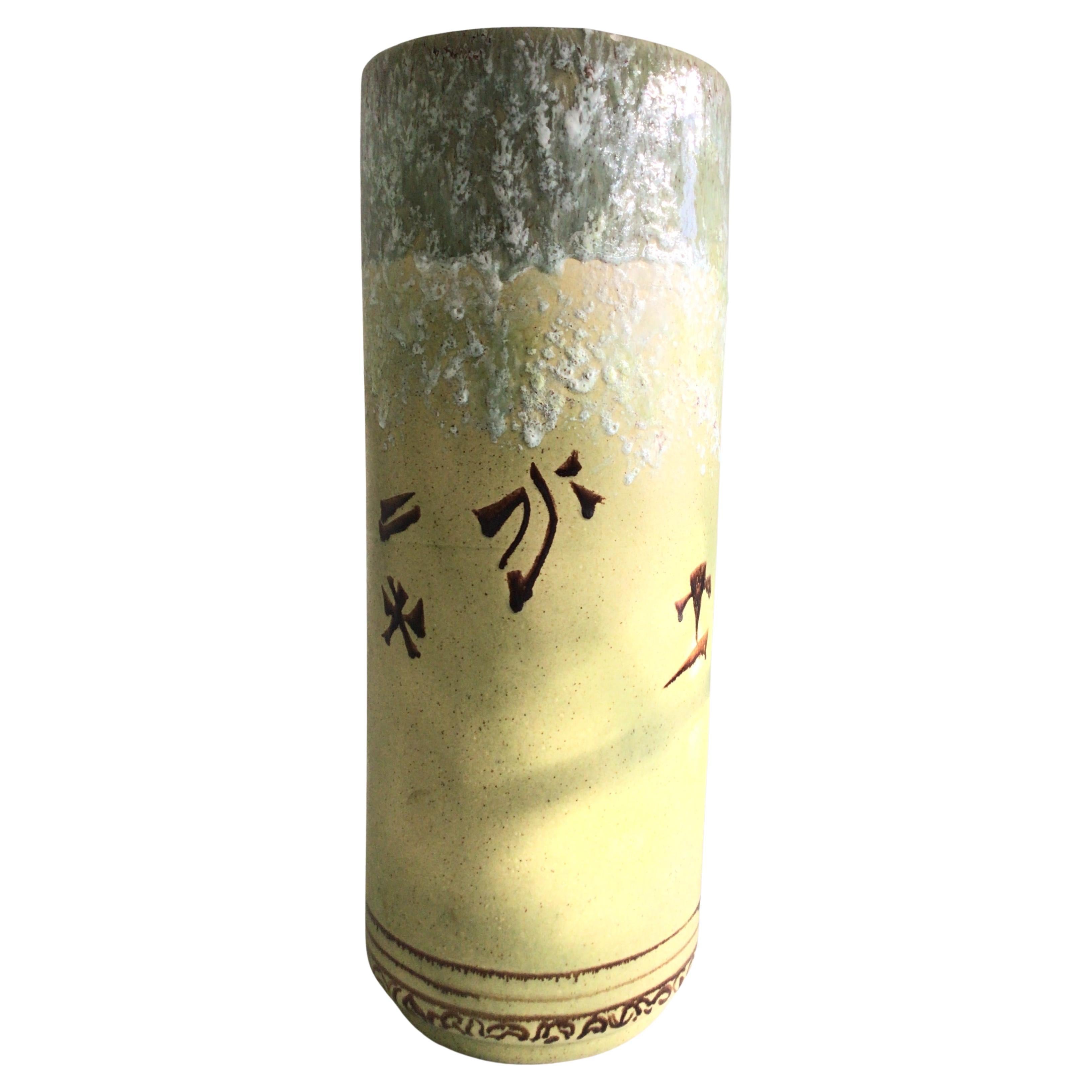 Porte-parapluie en céramique émaillée des années 1960 avec lettrage asiatique en vente