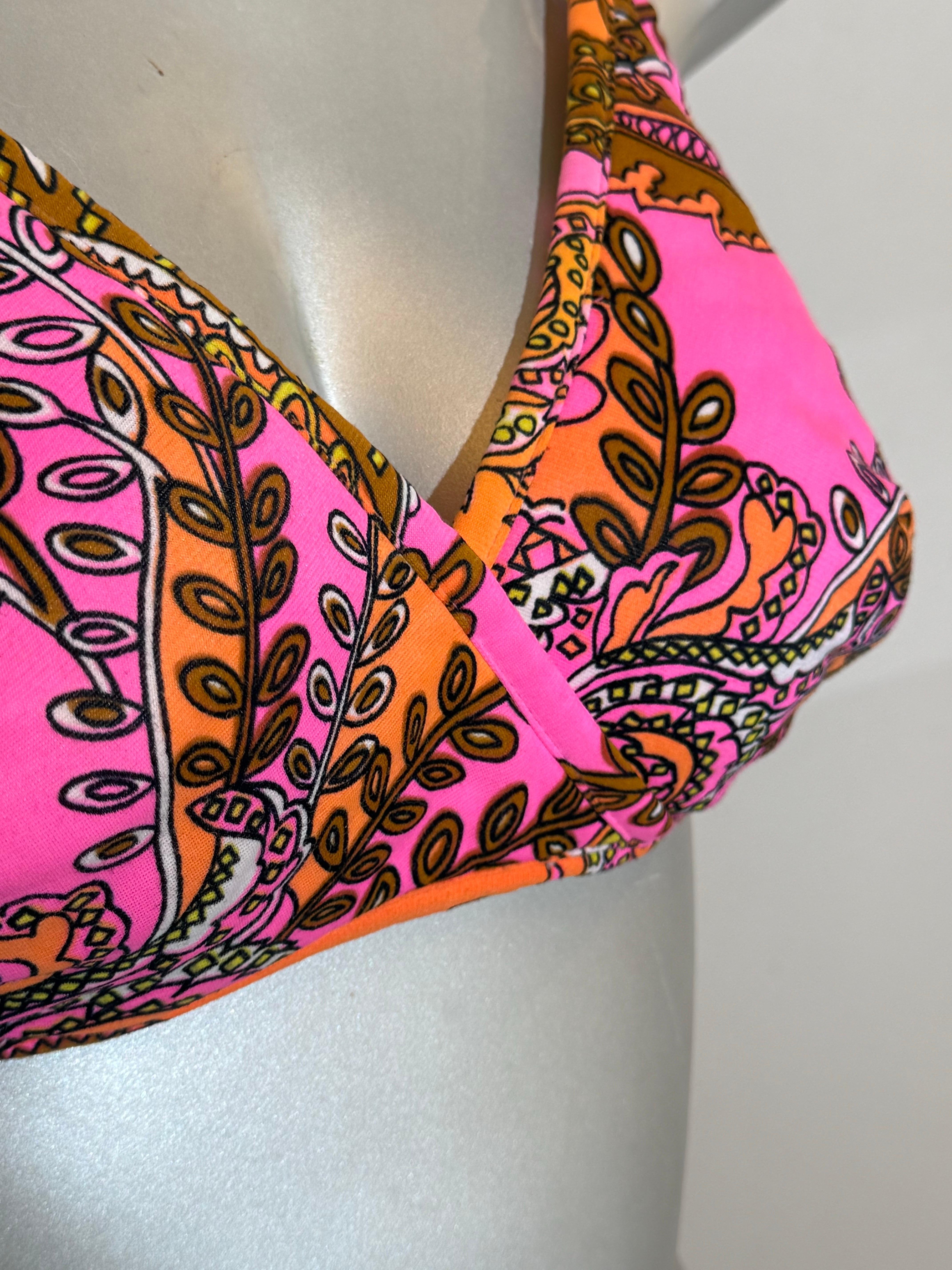 1960 Glenbrooke Pink & Orange Psychedelic Floral Mod Print Bikini Swim Top en vente 4