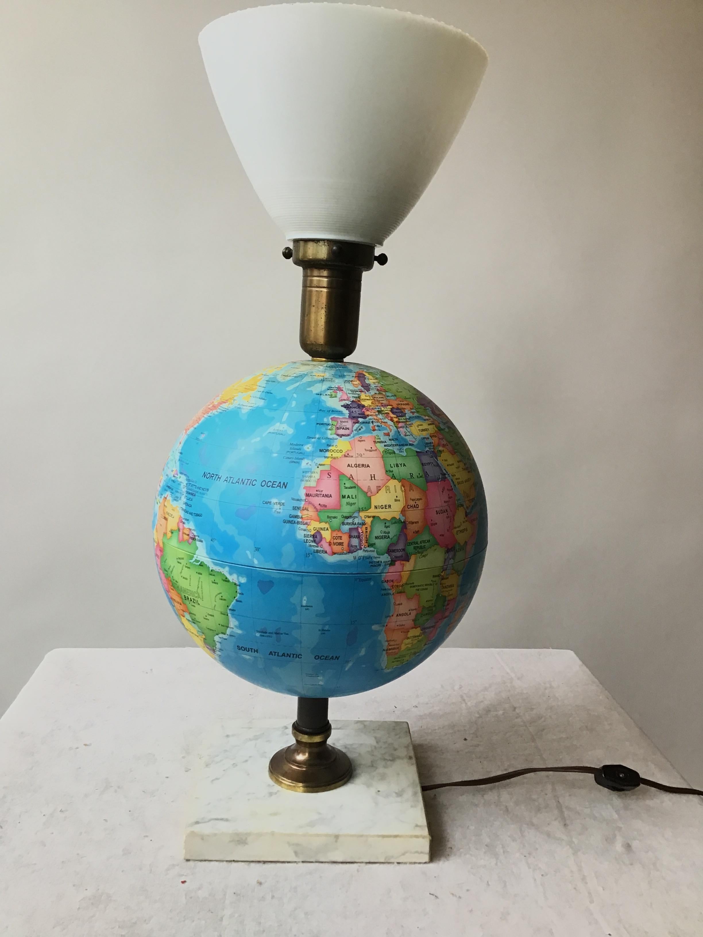 1960s Globe Lamp on Marble Base In Good Condition For Sale In Tarrytown, NY