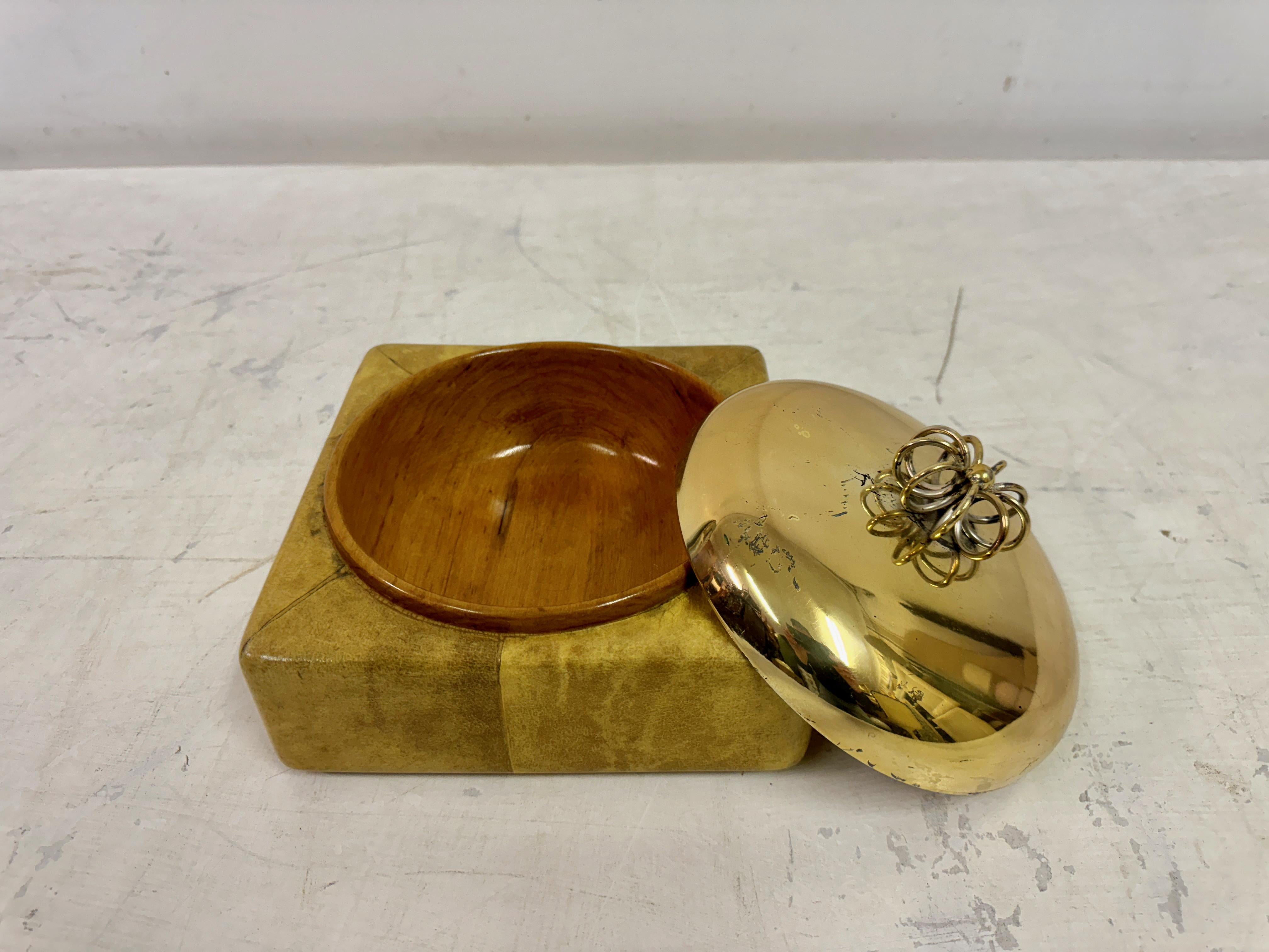 1960s Goatskin and Brass Dish with Lid by Aldo Tura For Sale 3