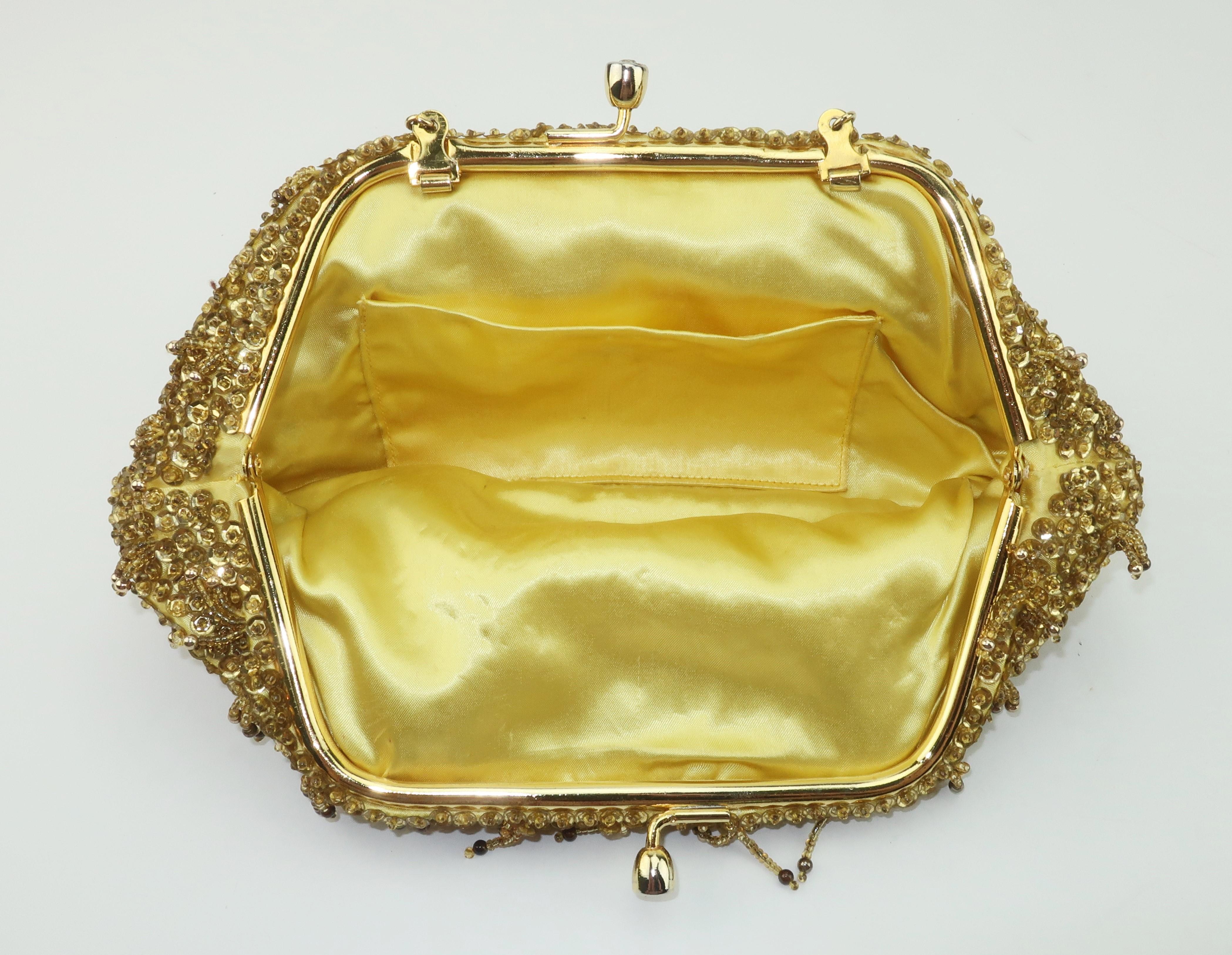 1960's Gold Beaded Sequin Evening Handbag 4
