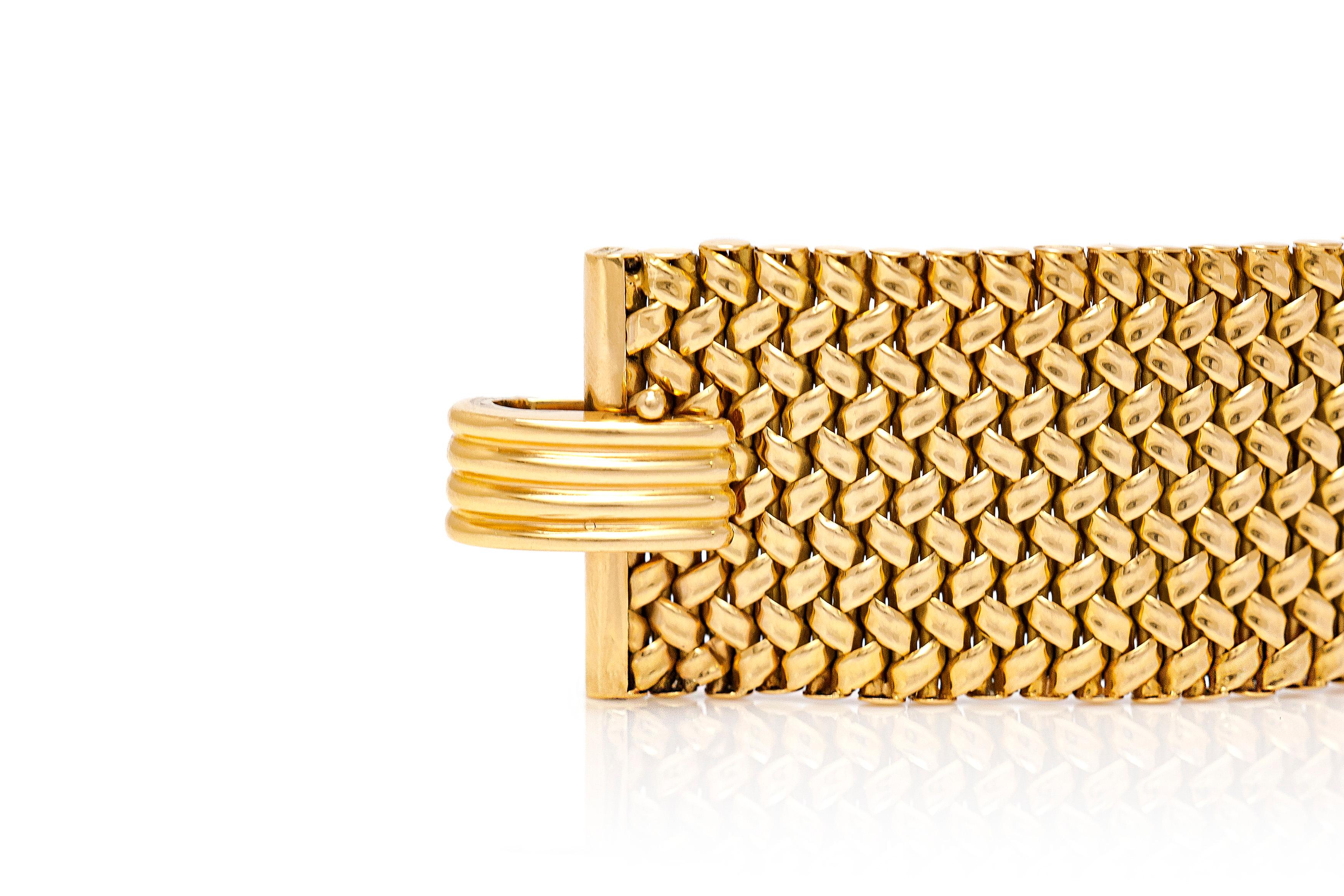 Women's or Men's 1960s Gold Buckle Bracelet