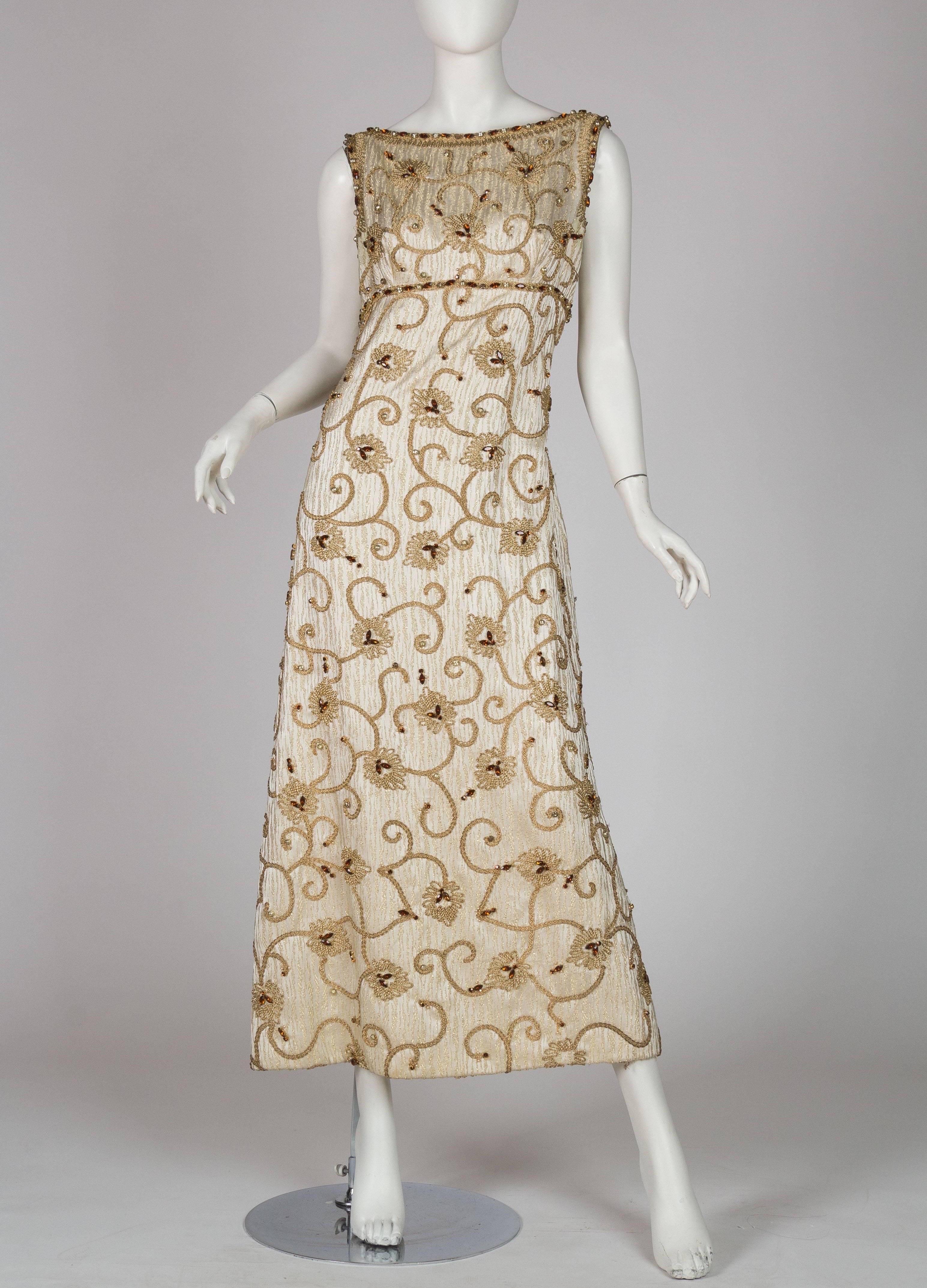 1960S Gold Lamé Rayon Blend Jacquard Gown With Embroidered Rope Vines & Crystal In Excellent Condition For Sale In New York, NY