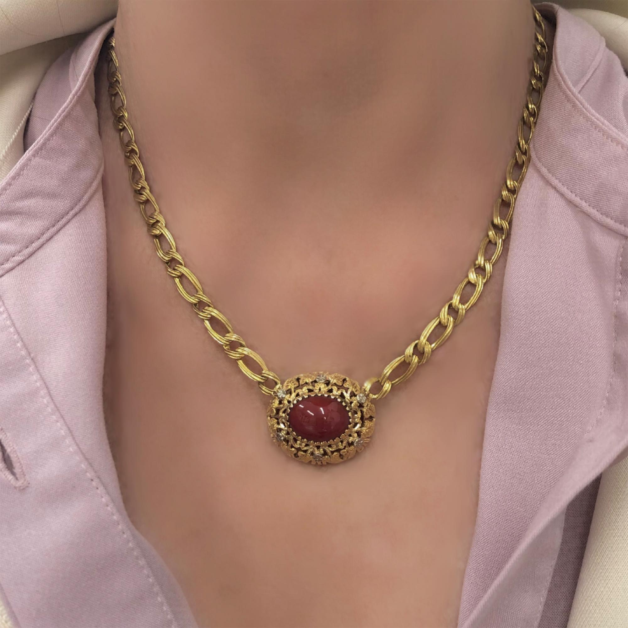 1960s Gold Necklace with Cabochon Oxblood Coral Center In Excellent Condition In Miami, FL