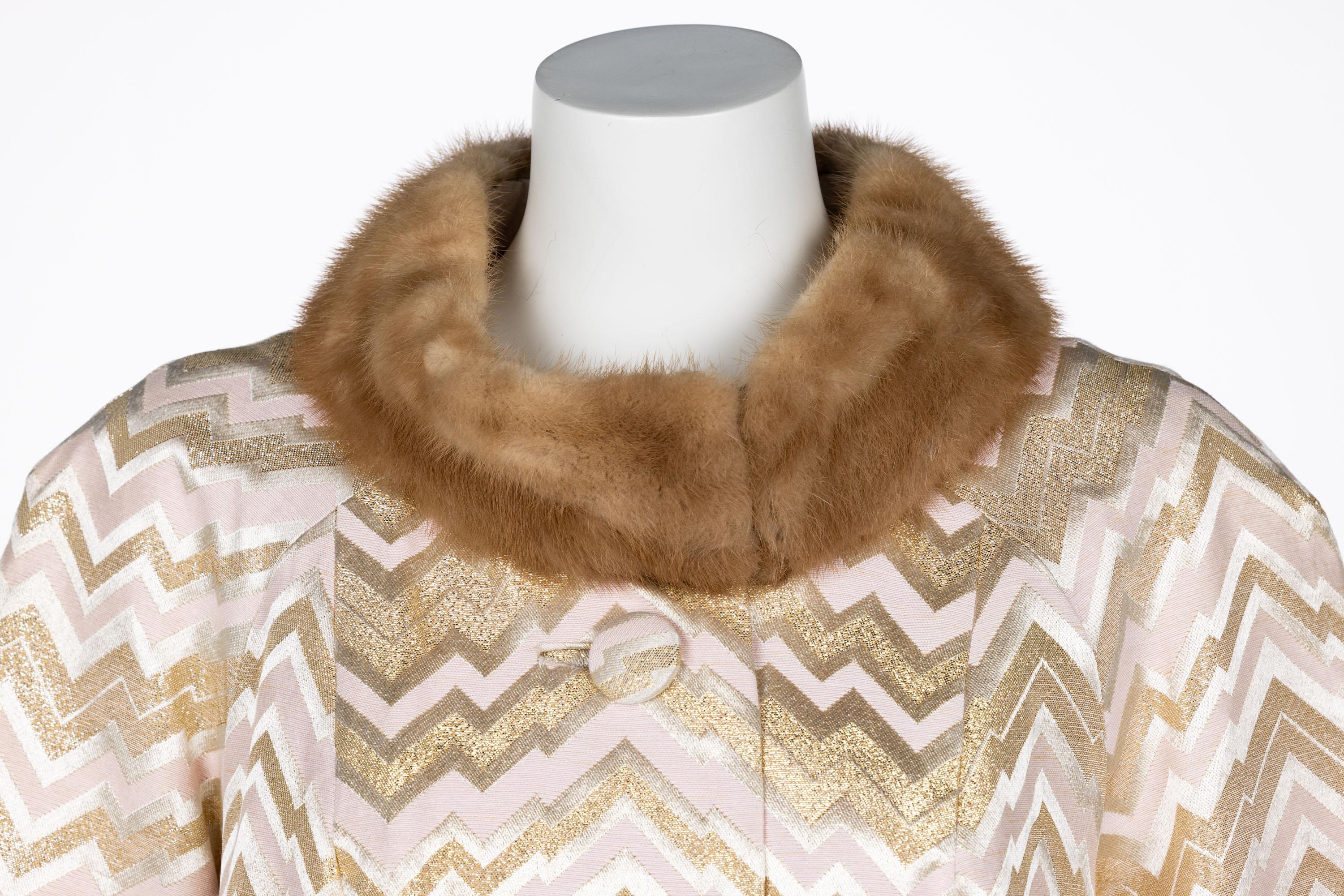 1960s Gold Pink  Brocade Fur collar Evening Coat Att. Oscar de la Renta For Sale 6