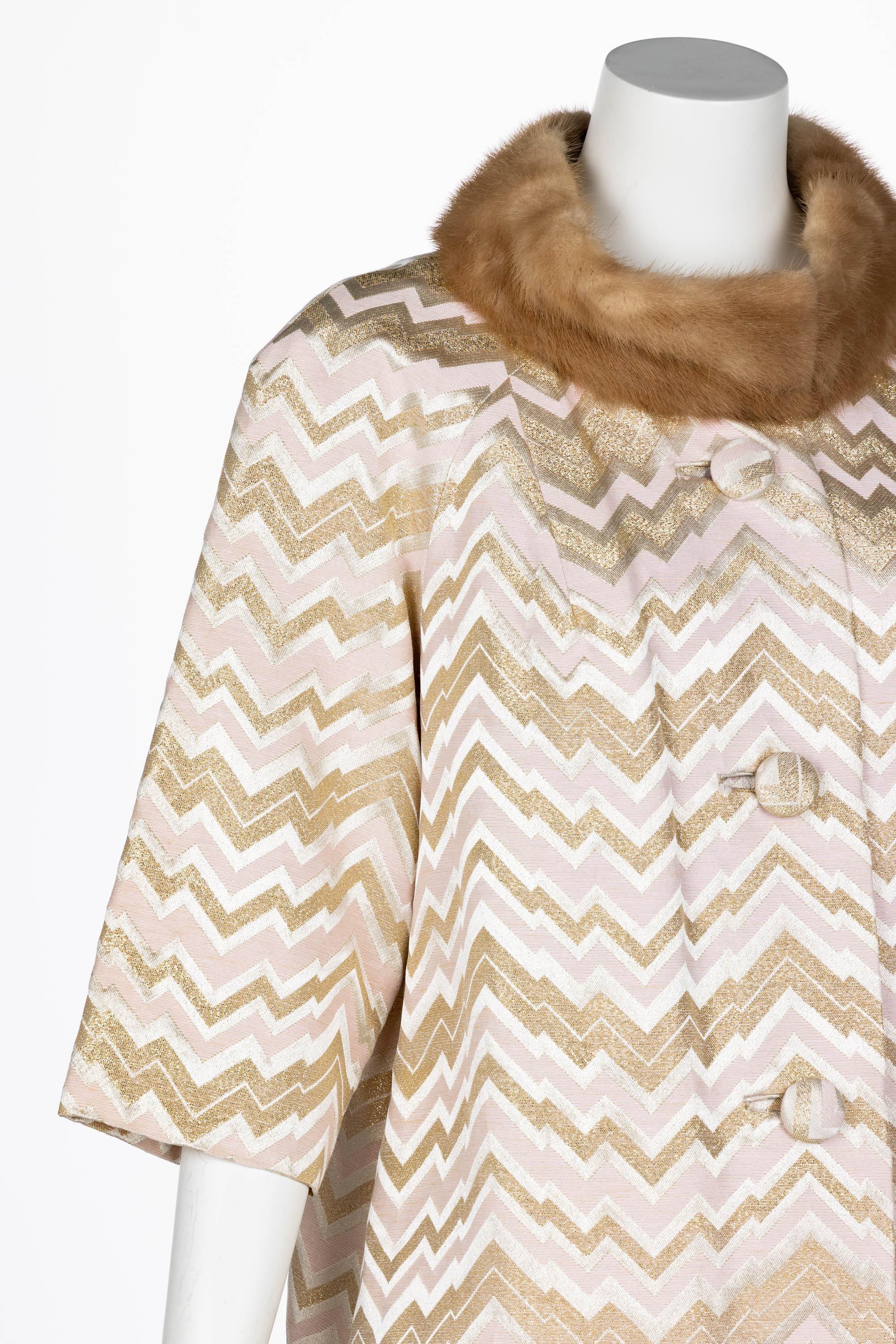 1960s Gold Pink  Brocade Fur collar Evening Coat Att. Oscar de la Renta For Sale 7