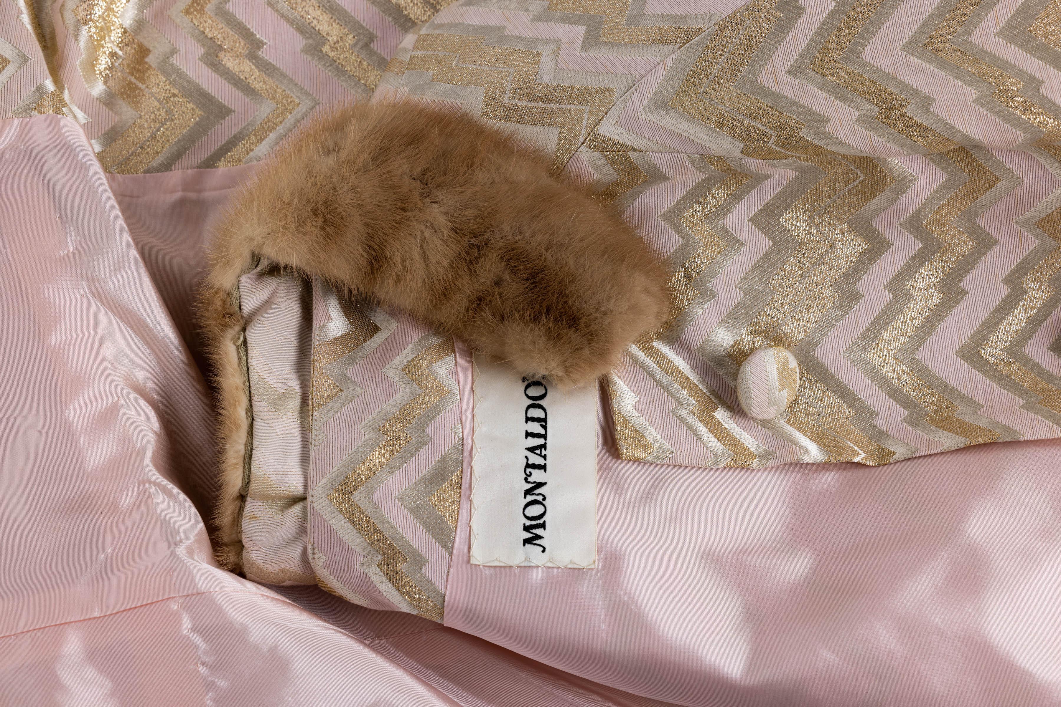 1960s Gold Pink  Brocade Fur collar Evening Coat Att. Oscar de la Renta For Sale 8