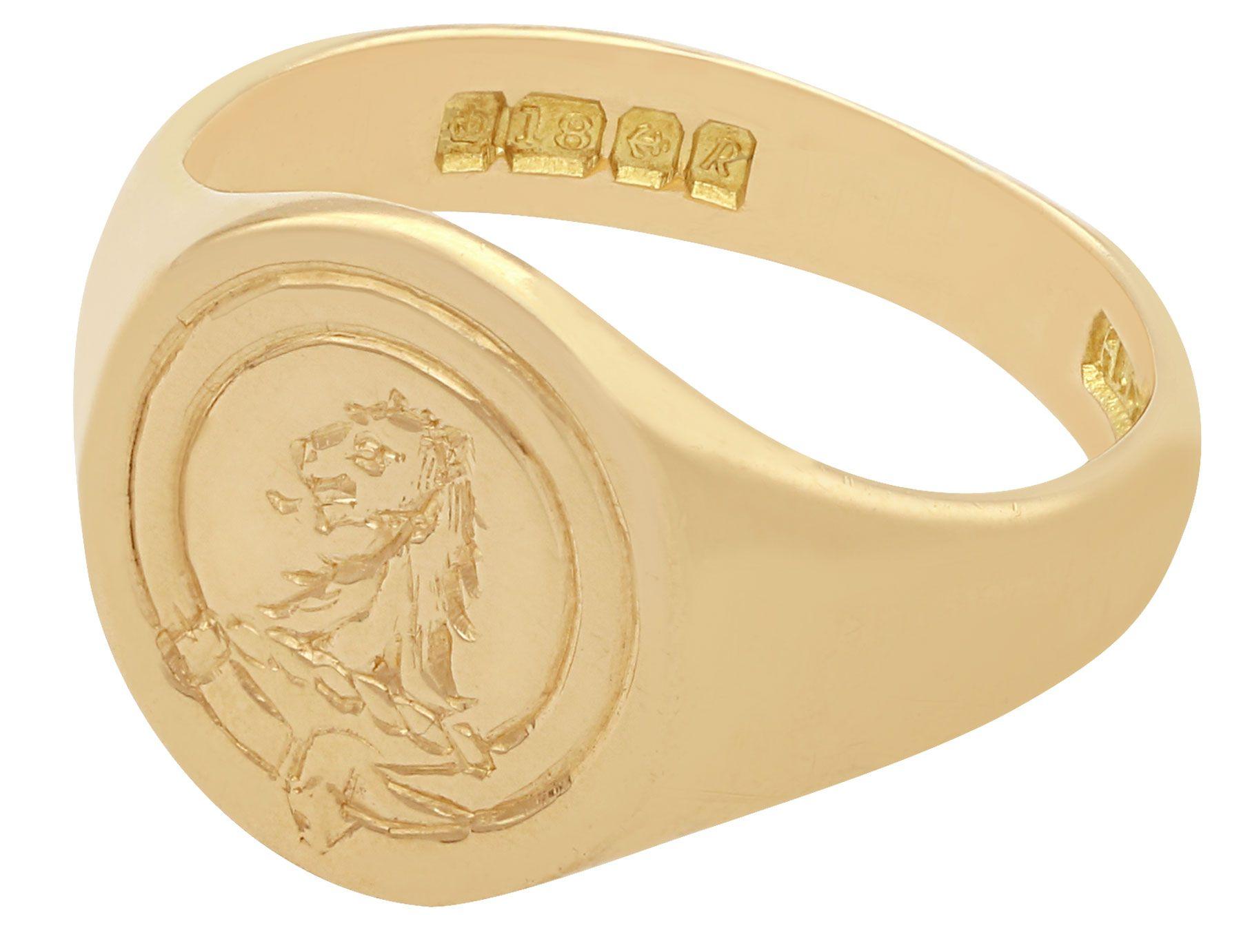 Retro 1960s Gold Signet Ring