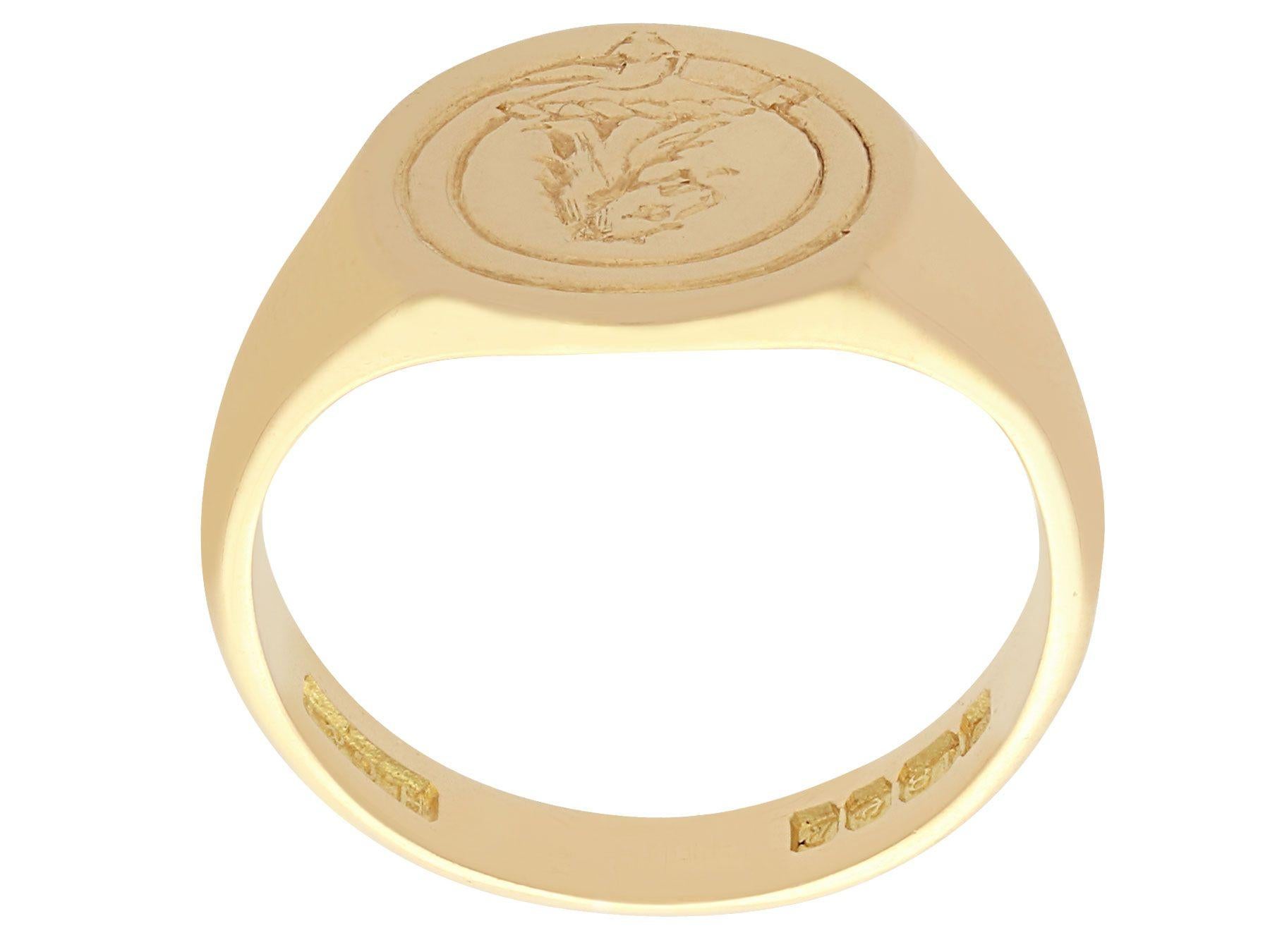 1960s Gold Signet Ring 1