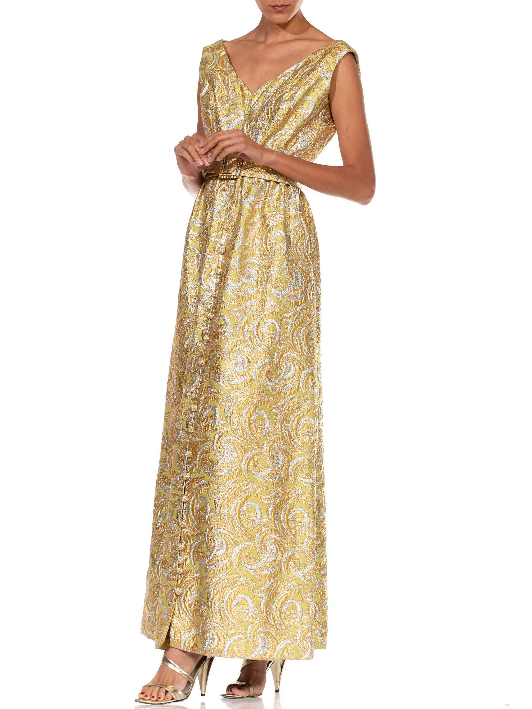 1960S Gold & Silver Lamé Swirl Pattern Gown With Jeweled Buttons And Belt In Excellent Condition In New York, NY