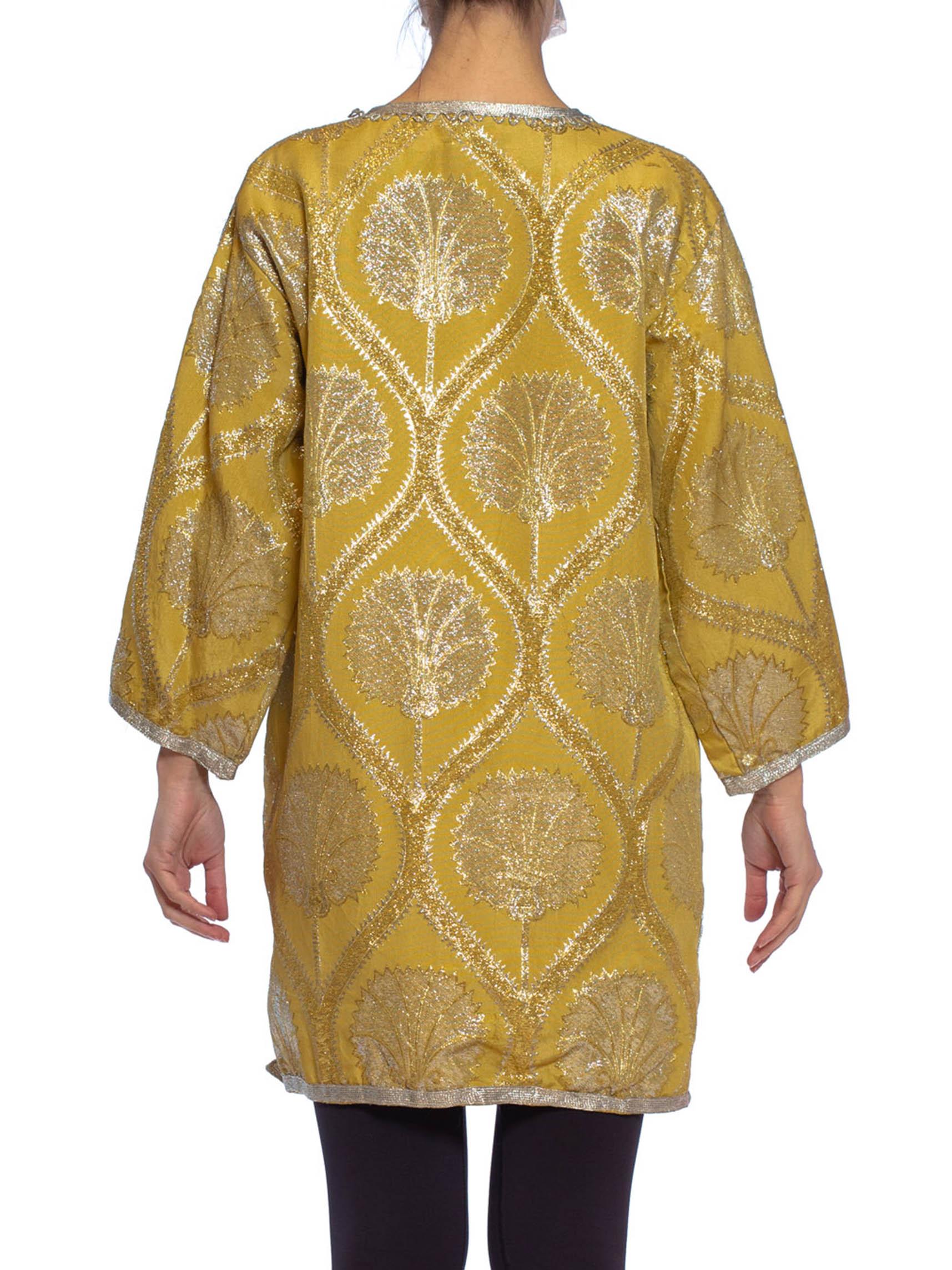 1960S Gold & Silver Metallic Rayon Lurex Damask Kaftan Tunic Jacket With Hand S For Sale 3