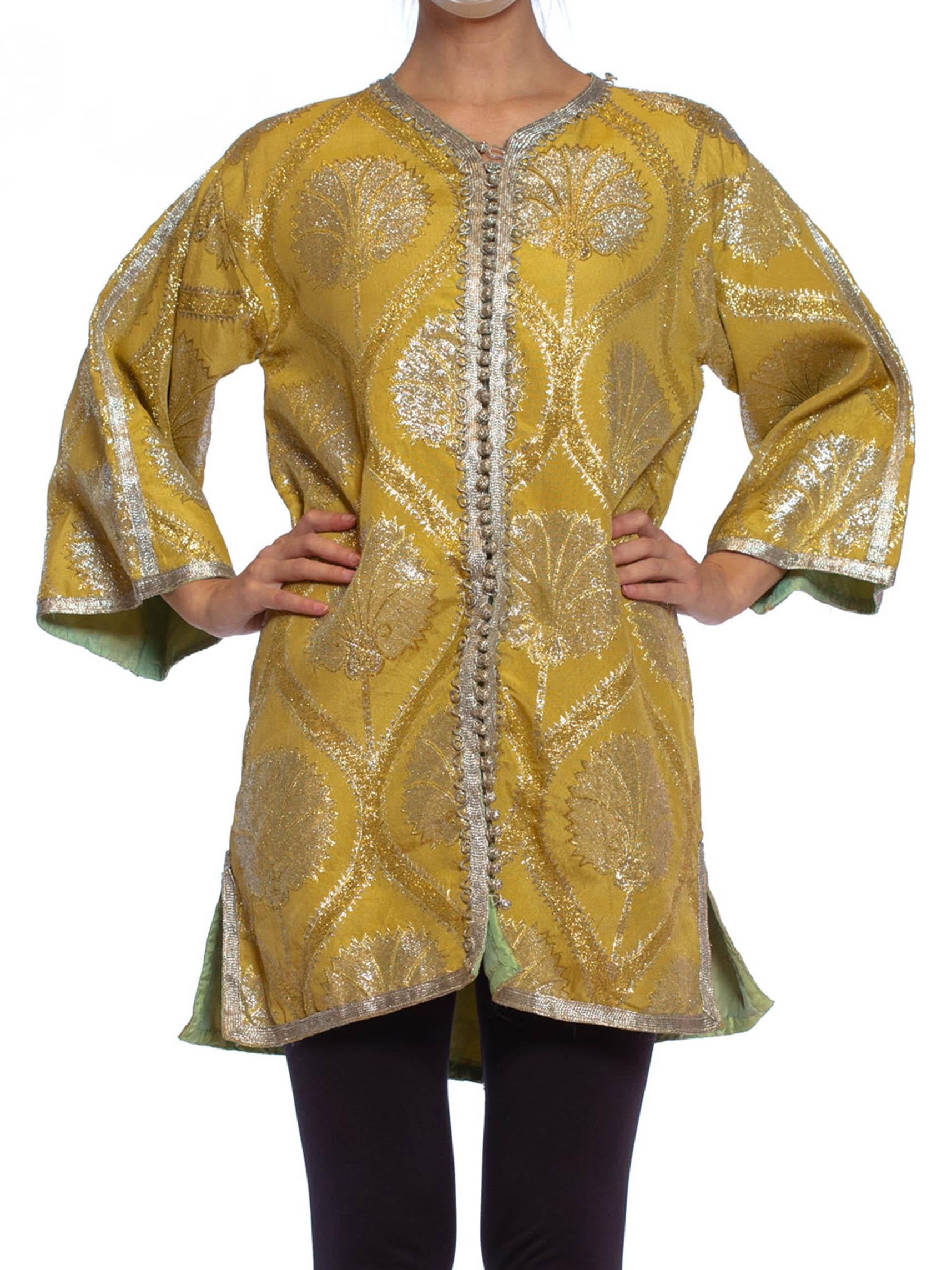 1960S Gold & Silver Metallic Rayon Lurex Damask Kaftan Tunic Jacket With Hand S For Sale 2