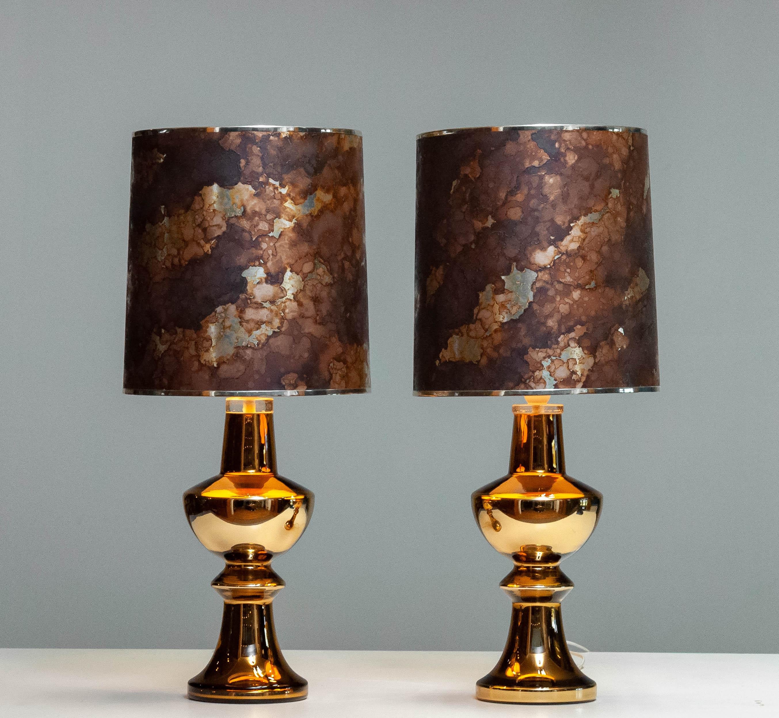 1960s Golden Brutalist Art Glass Table Lamp Designed by Gustav Leek for Luxus 4