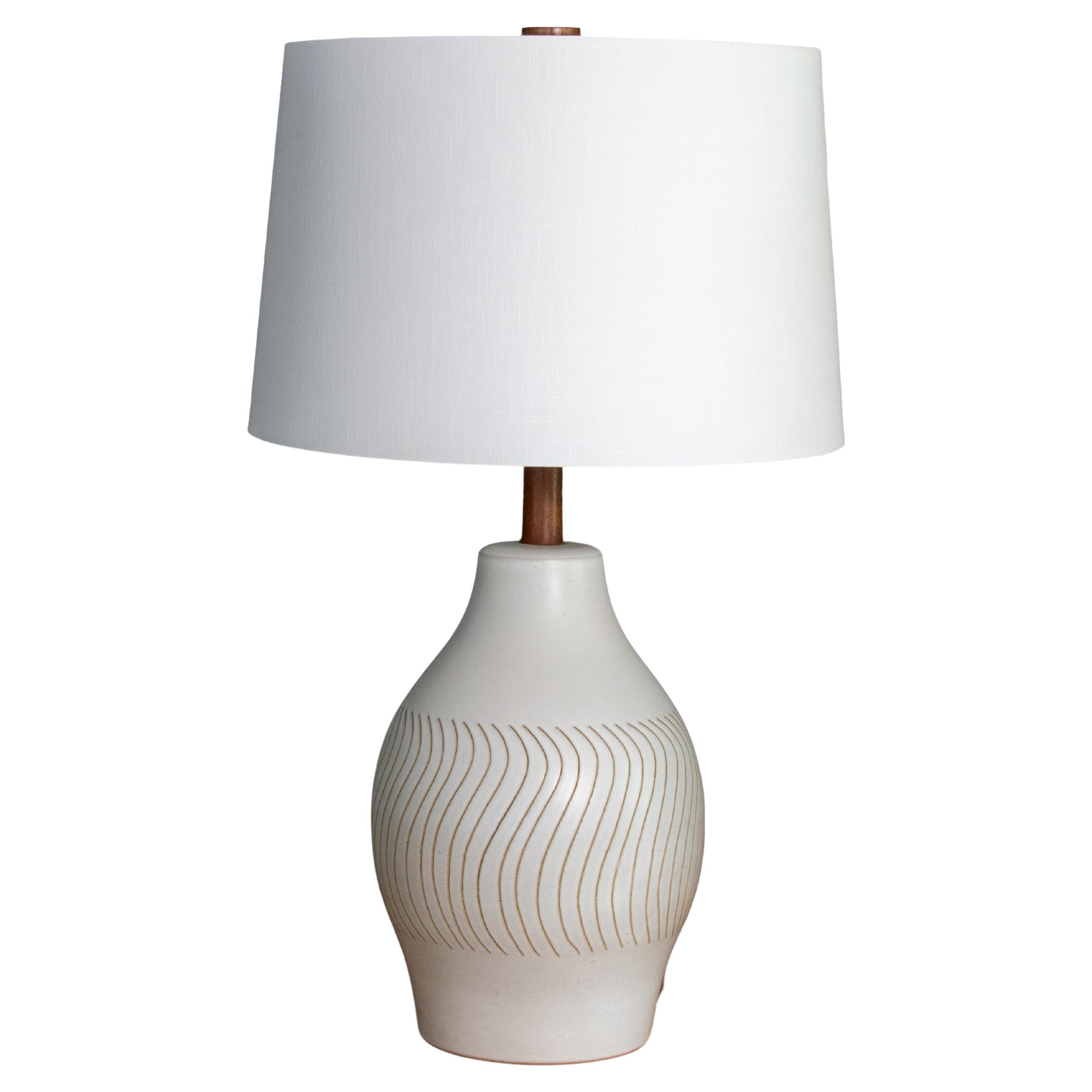 1960s Gordon and Jane Martz White Incised Table lamp M197 for Marshall Studios For Sale