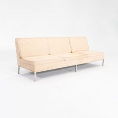 1960s Gordon Bunshaft and Davis Allen of SOM Three Seat Sofa in White Fabric
