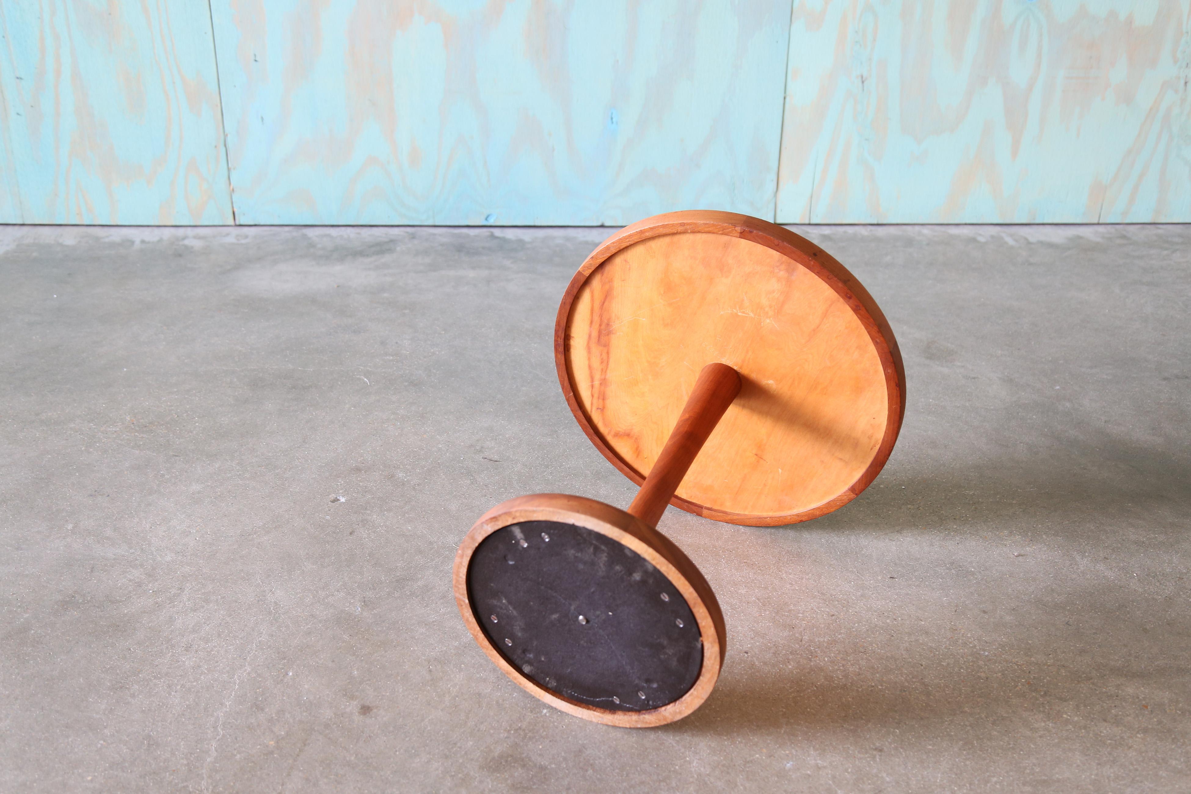 1960s Gordon & Jane Martz Tile and Walnut Side Table Mid Century Modern Eames For Sale 2