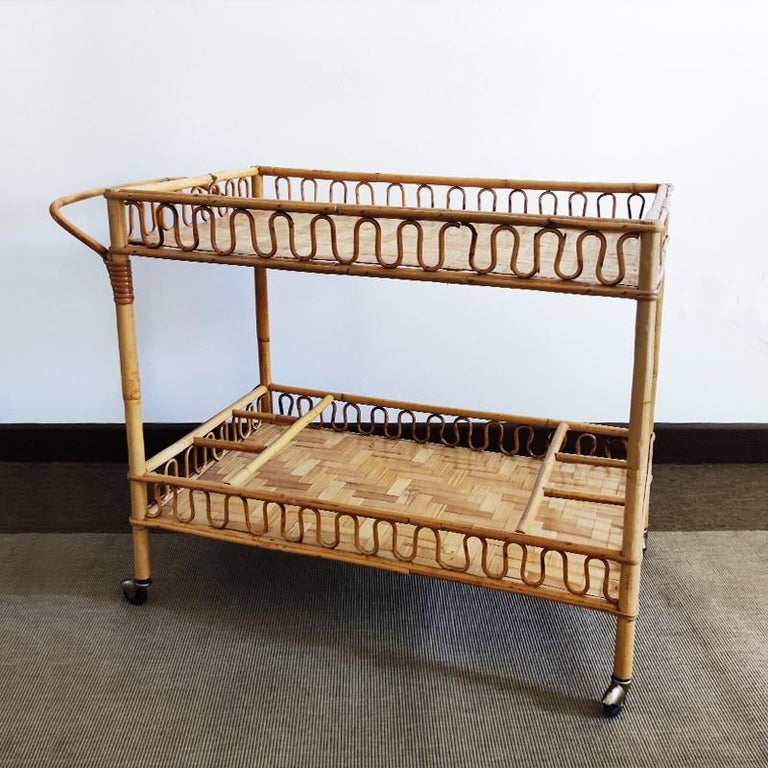 Mid-Century Modern 1960s Gorgeous Bamboo & Rattan Serving Bar Cart Trolley by Franco Albini For Sale