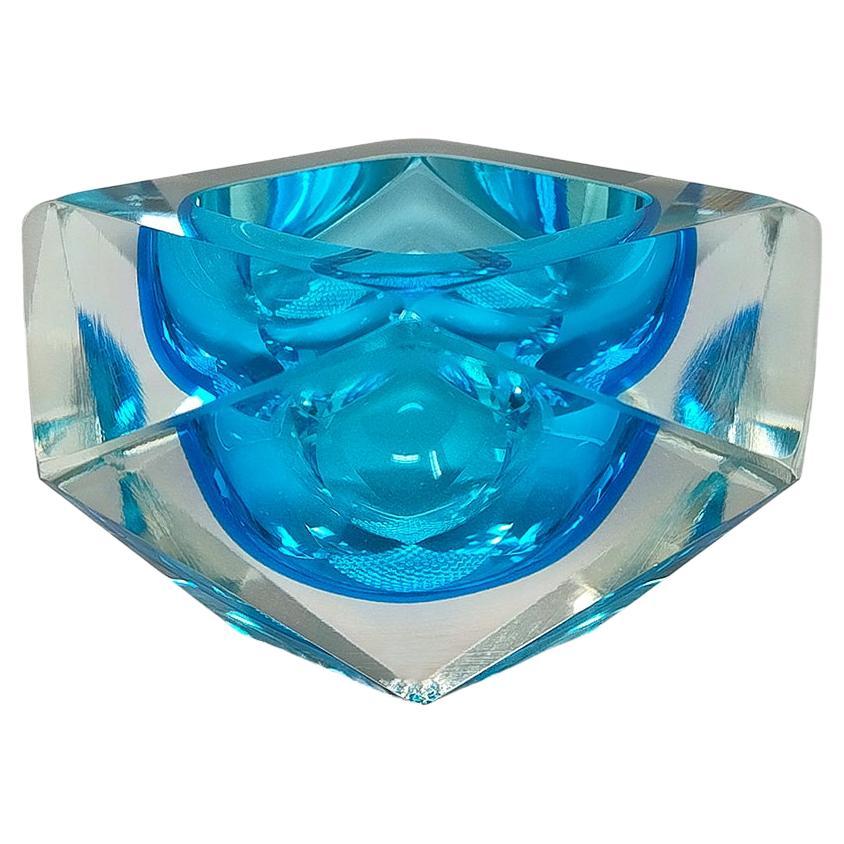 1960s Gorgeous Blue Ashtray or Catchall by Flavio Poli for Seguso. For Sale