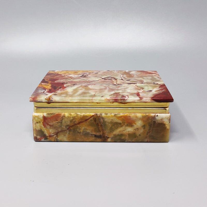 italien Boîte magnifique des années 1960 en onyx. Fabriqué en Italie en vente