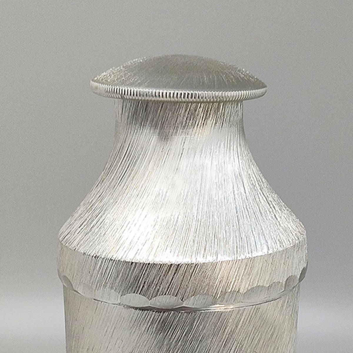 1960s Gorgeous Cocktail Shaker by Arir. Made in Italy In Excellent Condition In Milano, IT