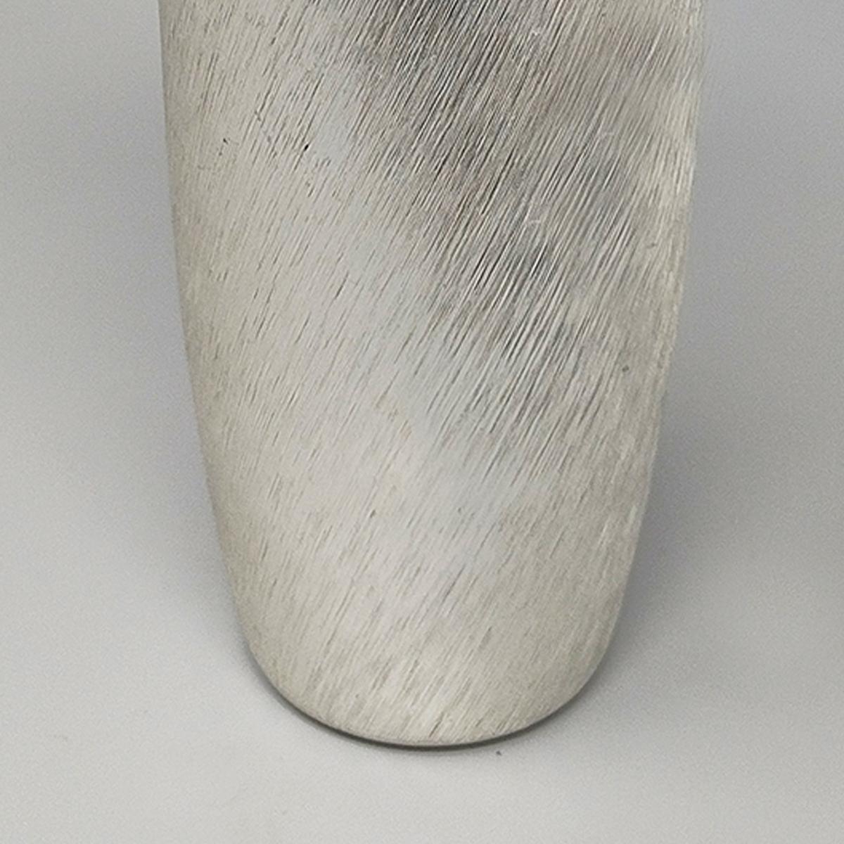 Mid-20th Century 1960s Gorgeous Cocktail Shaker by Arir. Made in Italy