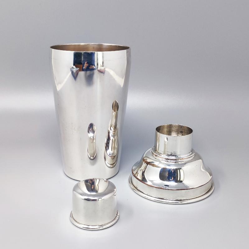 British 1960s Gorgeous Cocktail Shaker by P.H.V. Made in England For Sale